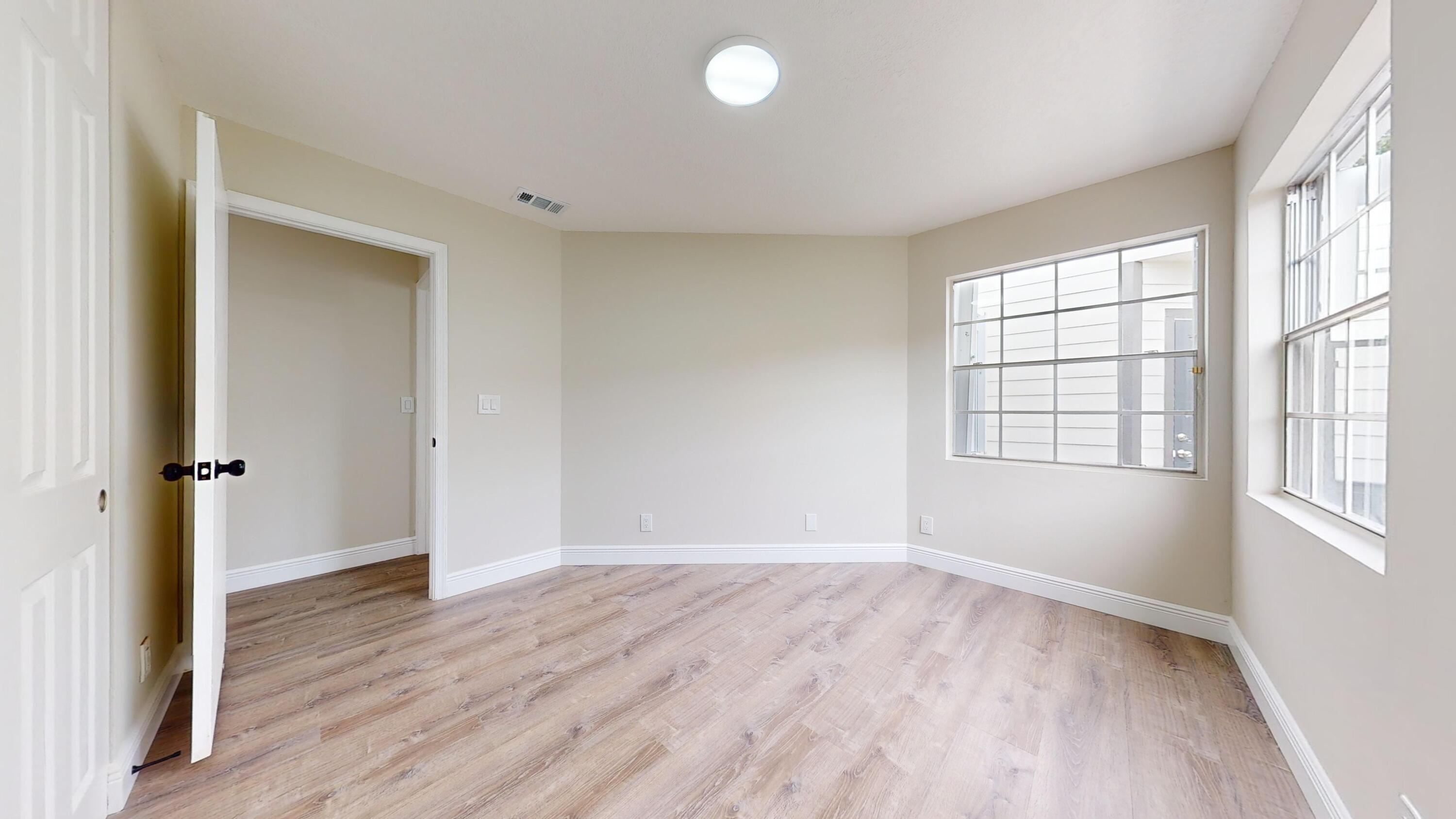 5740 Rambler Rose Way