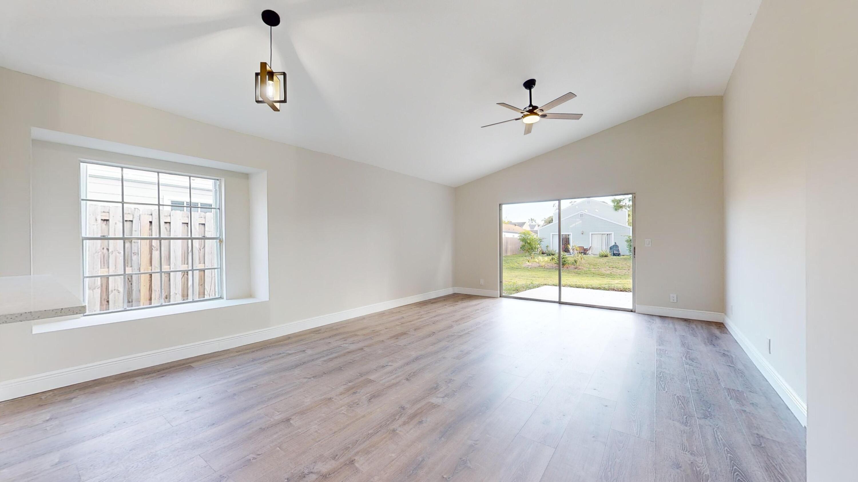 5740 Rambler Rose Way