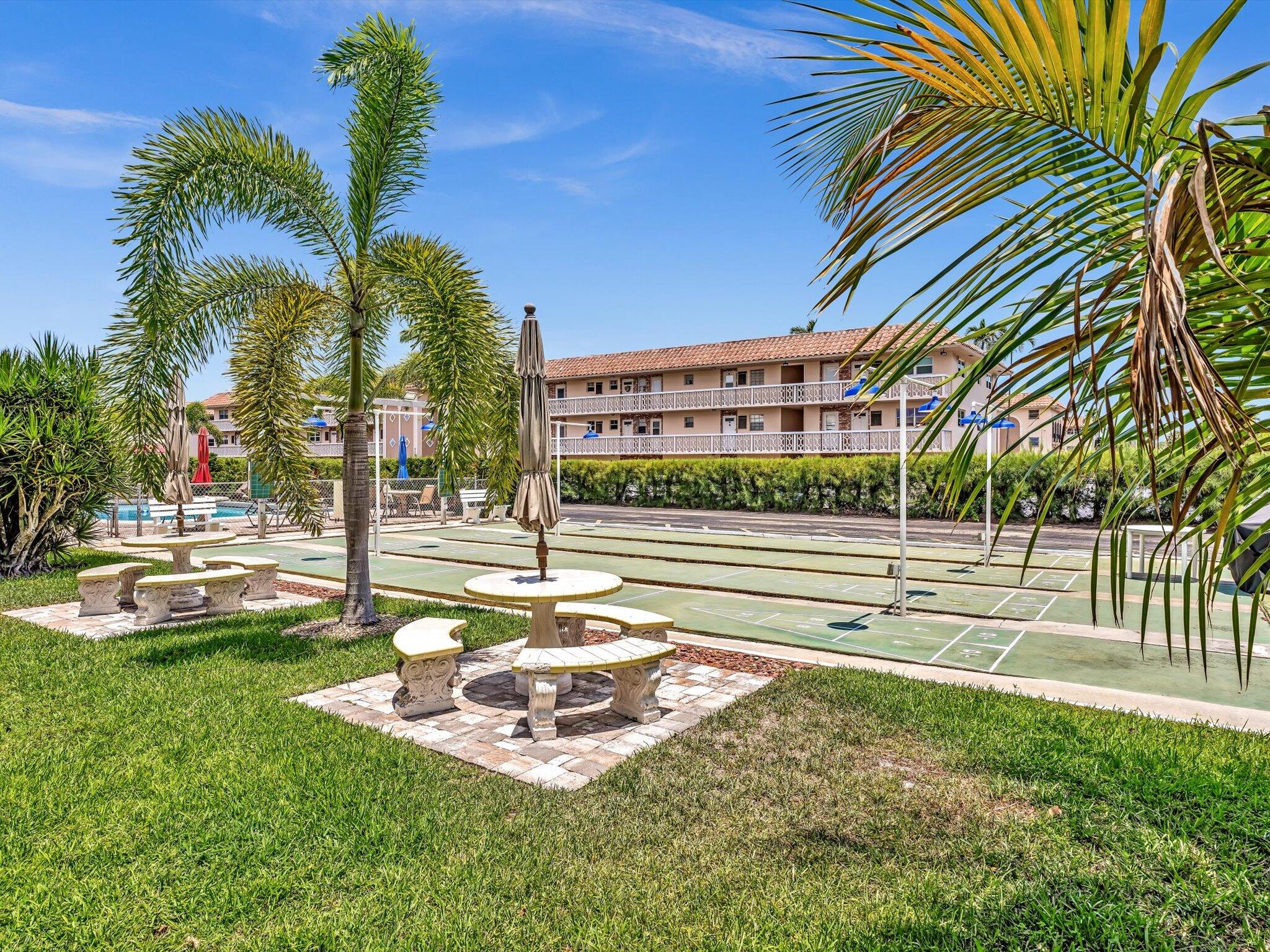 300 NE 20th Street 605