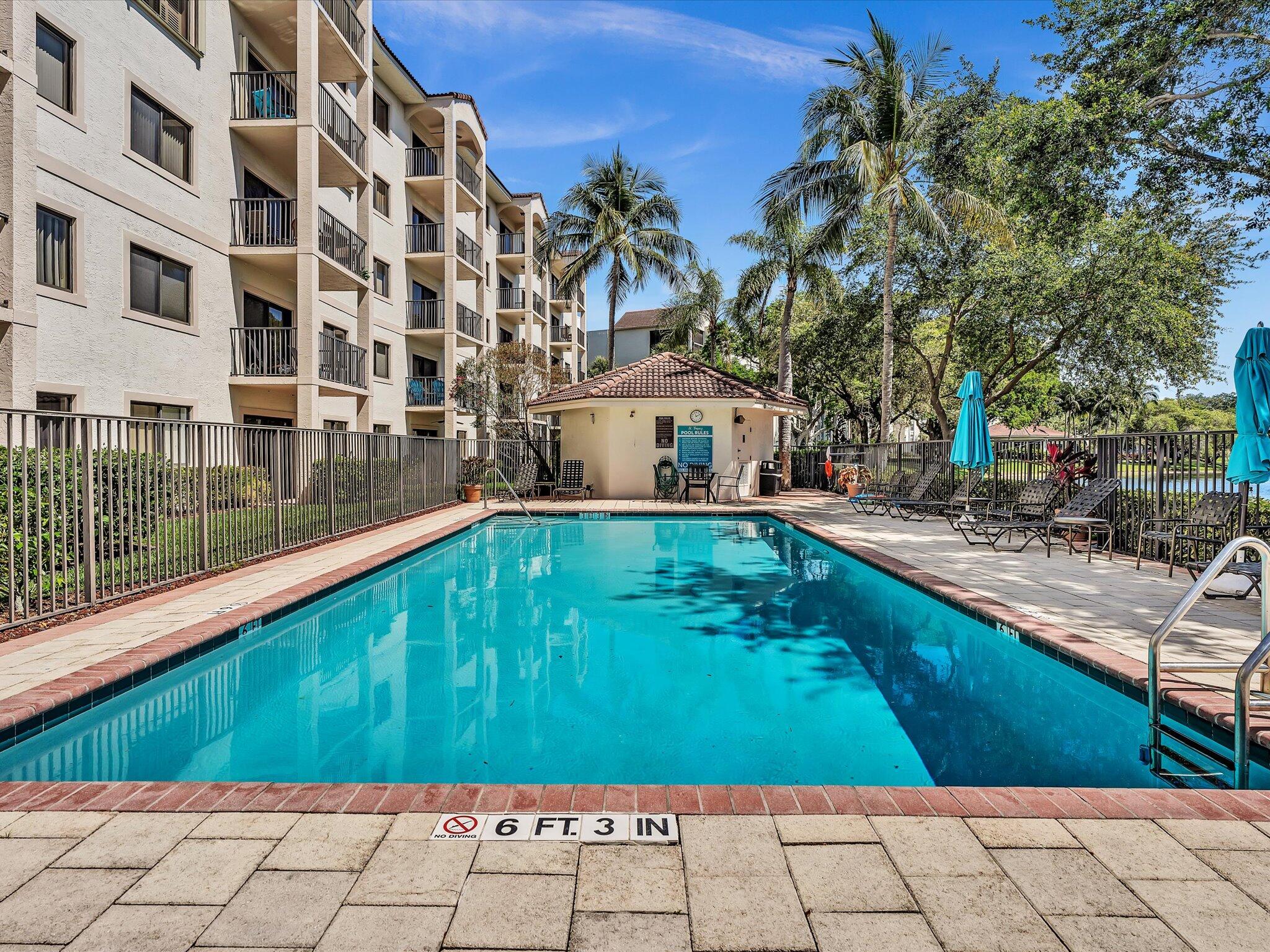 2105 Lavers Circle 406