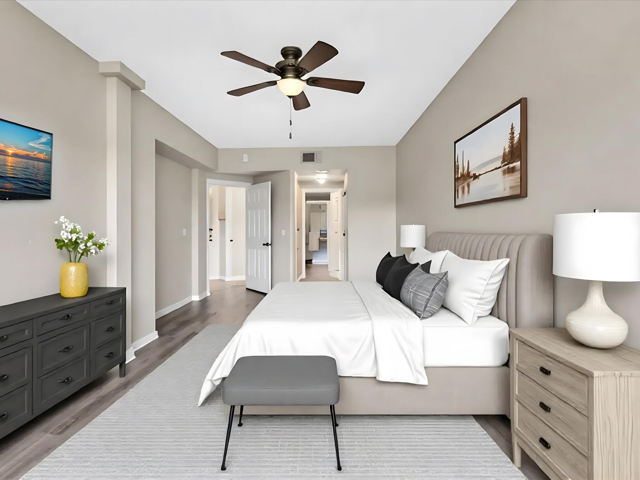 2105 Lavers Circle 406