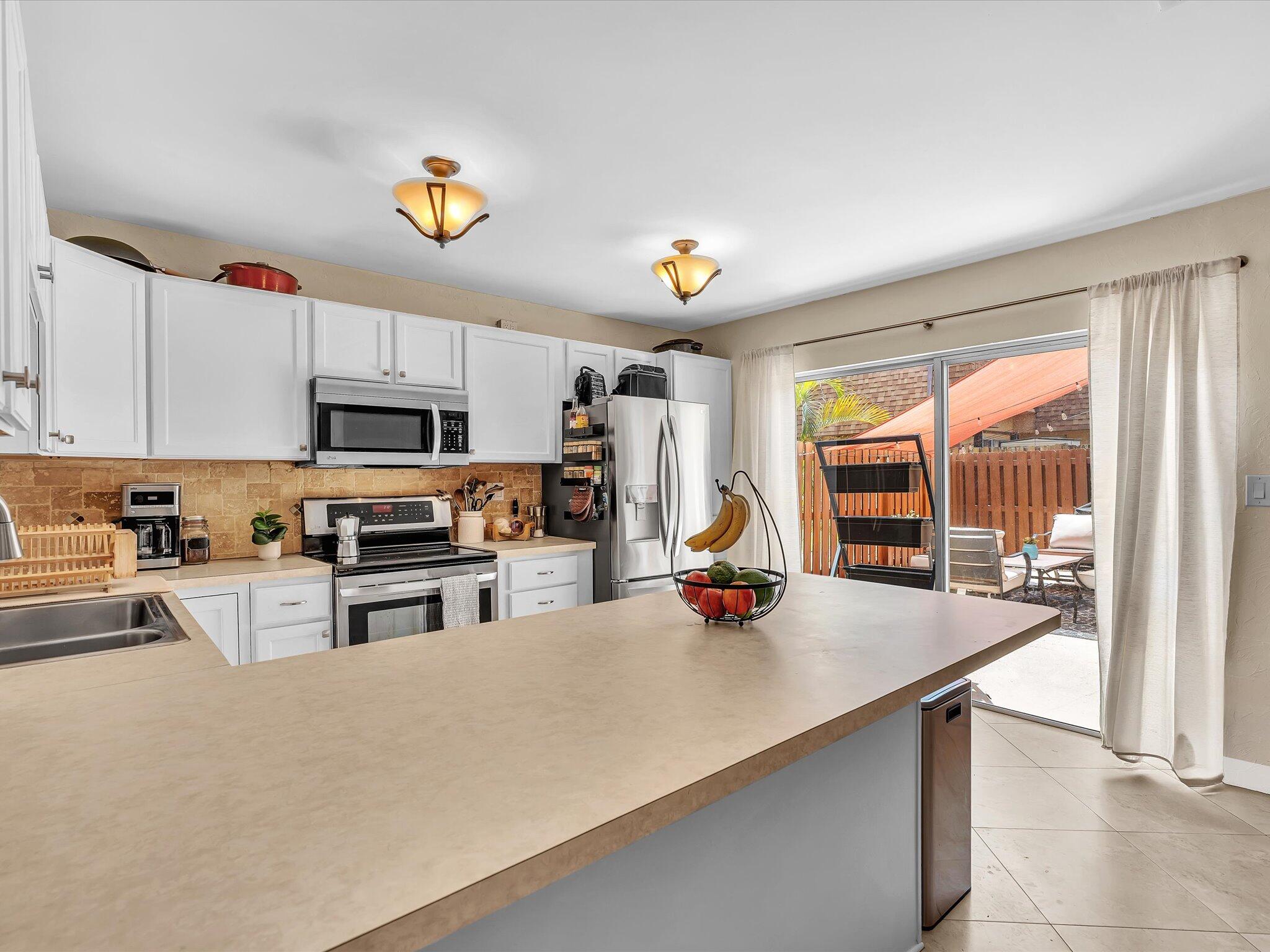 530 SE 28th Avenue 23a