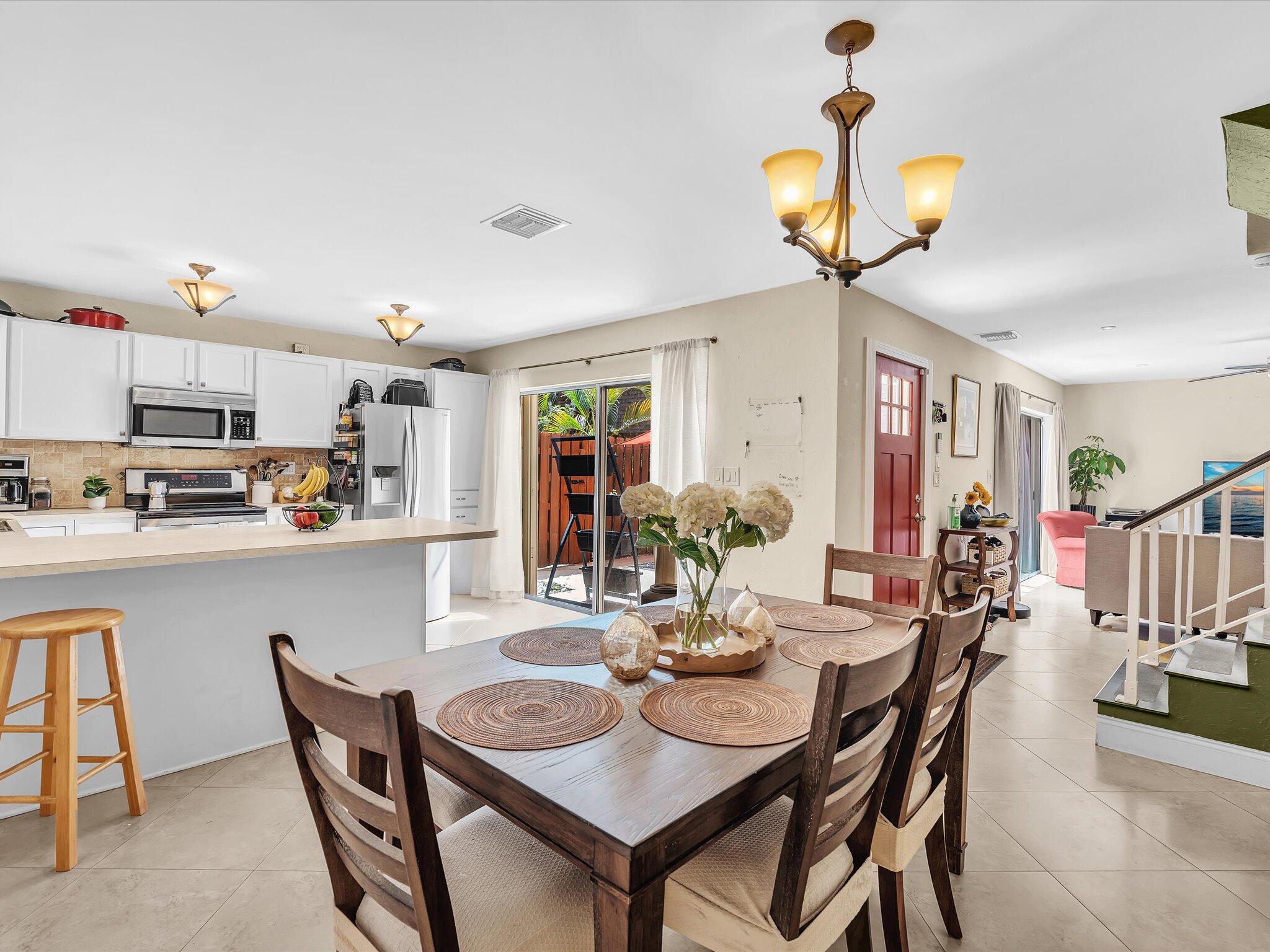 530 SE 28th Avenue 23a