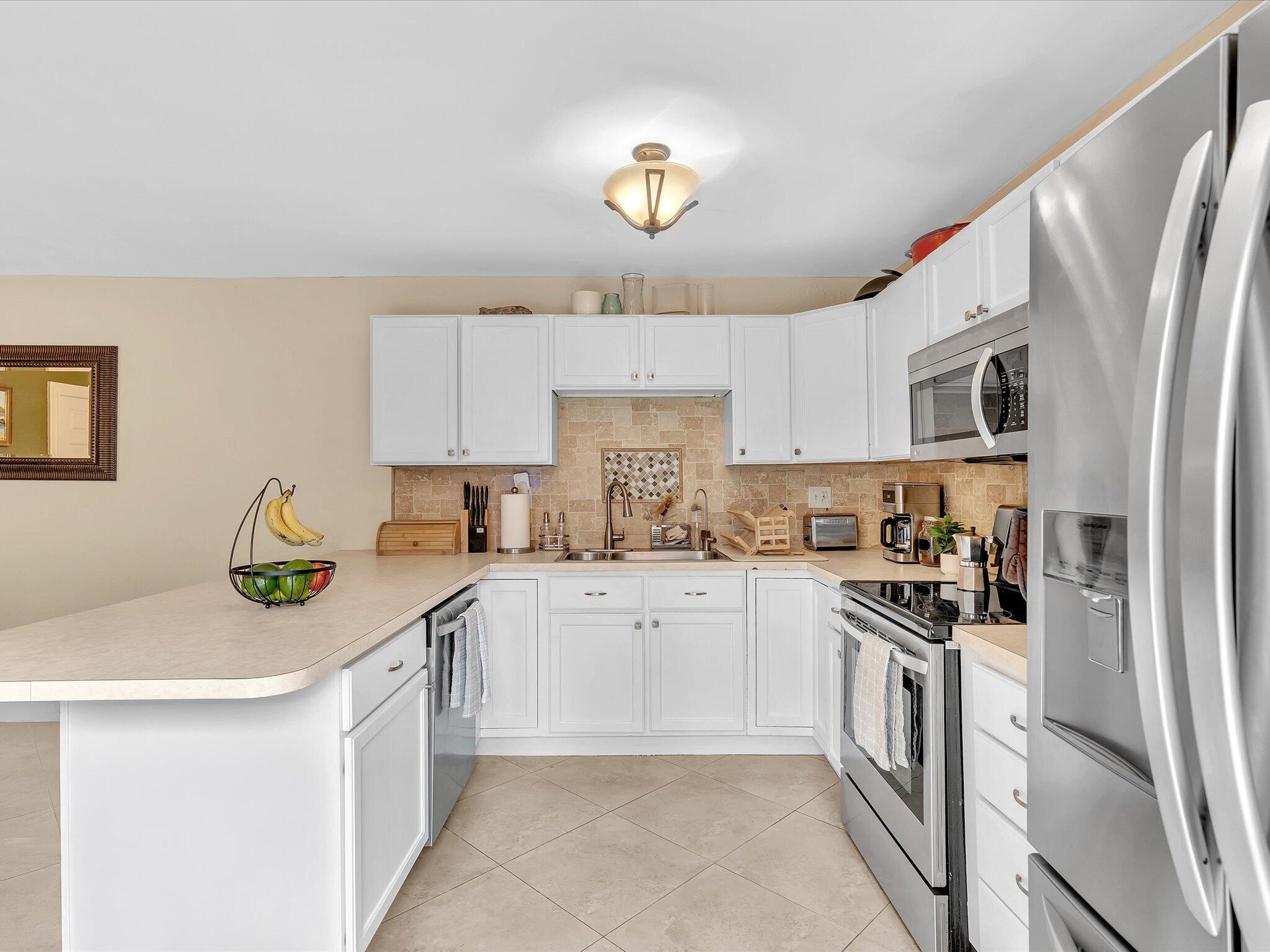 530 SE 28th Avenue 23a