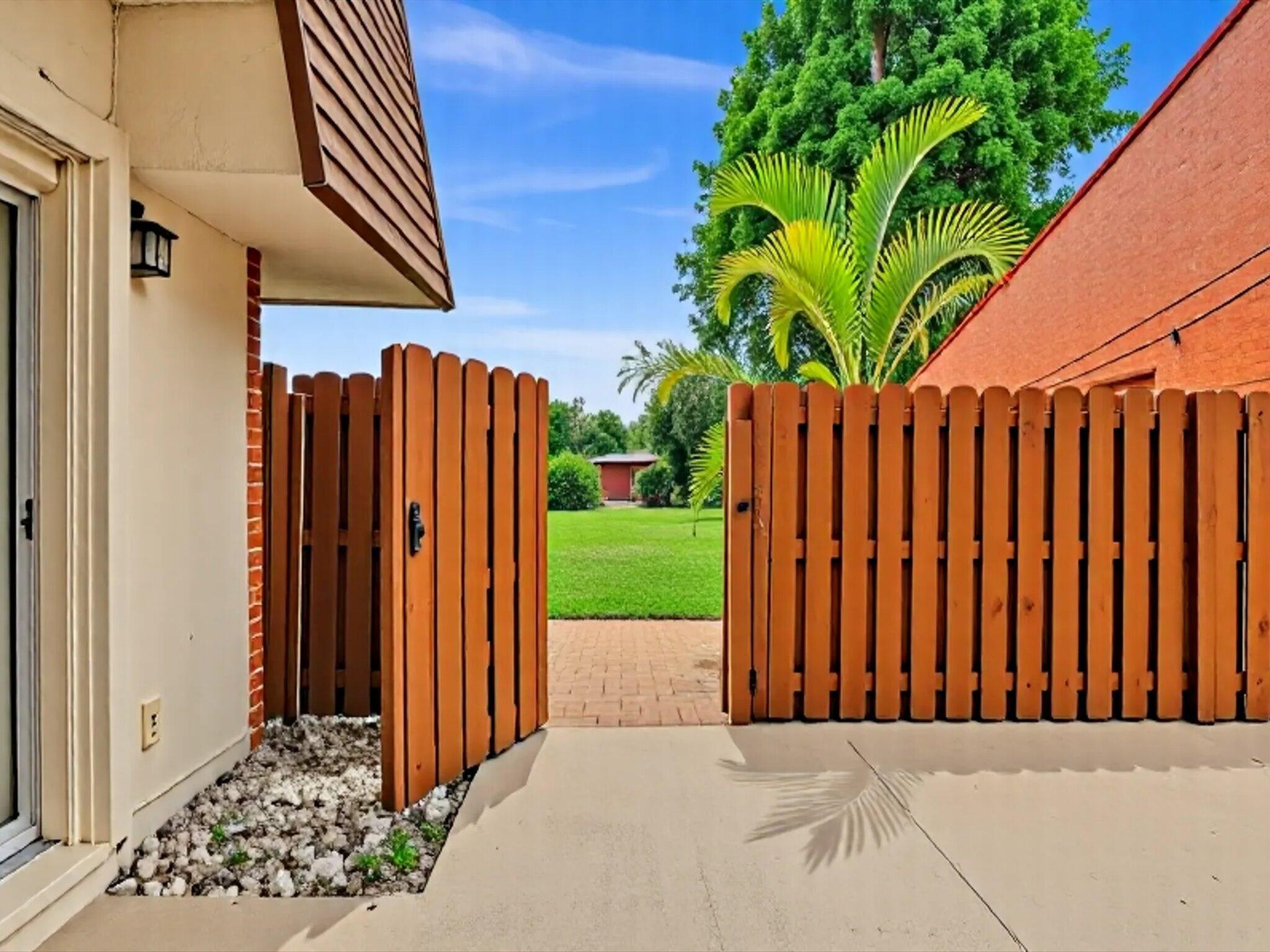530 SE 28th Avenue 23a