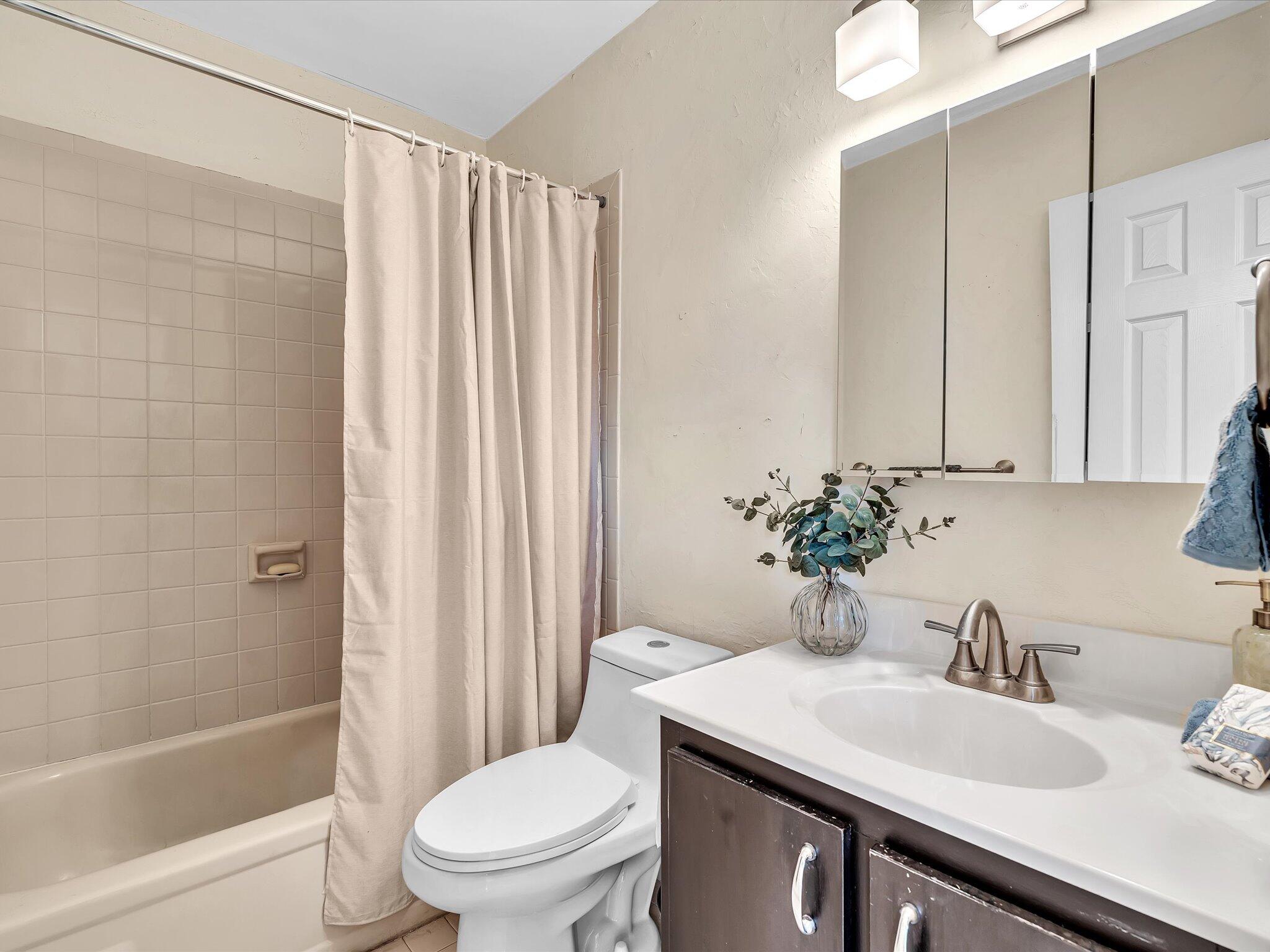 530 SE 28th Avenue 23a