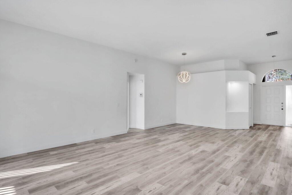 23425 Torre Circle