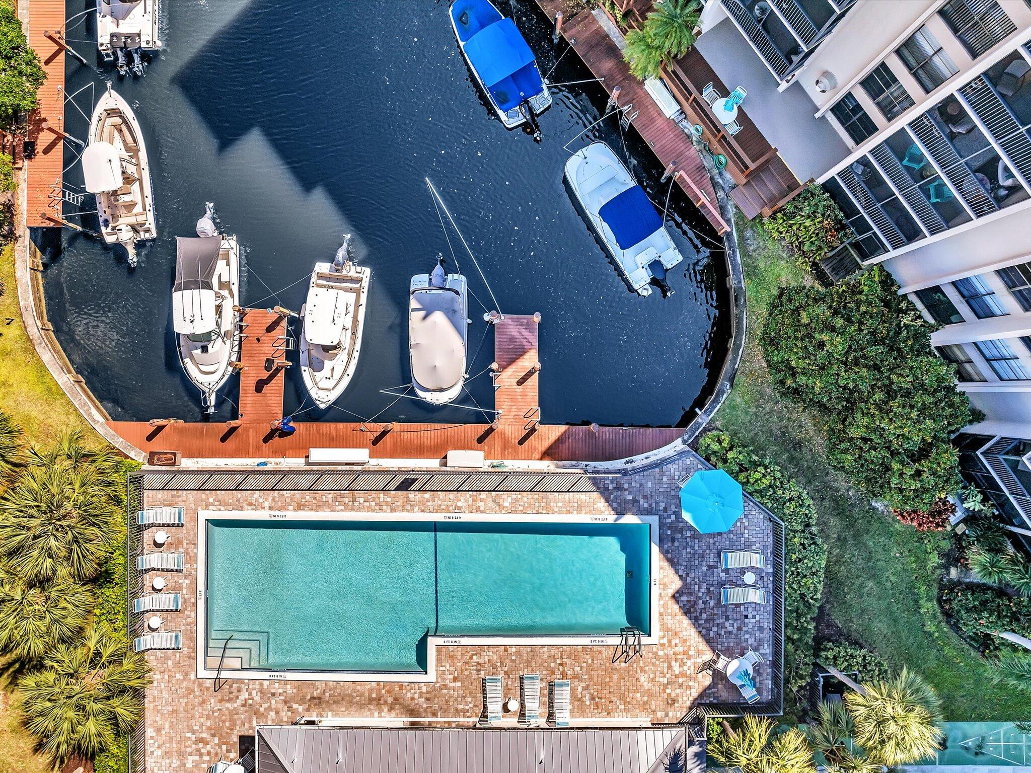 21 Royal Palm Way 303