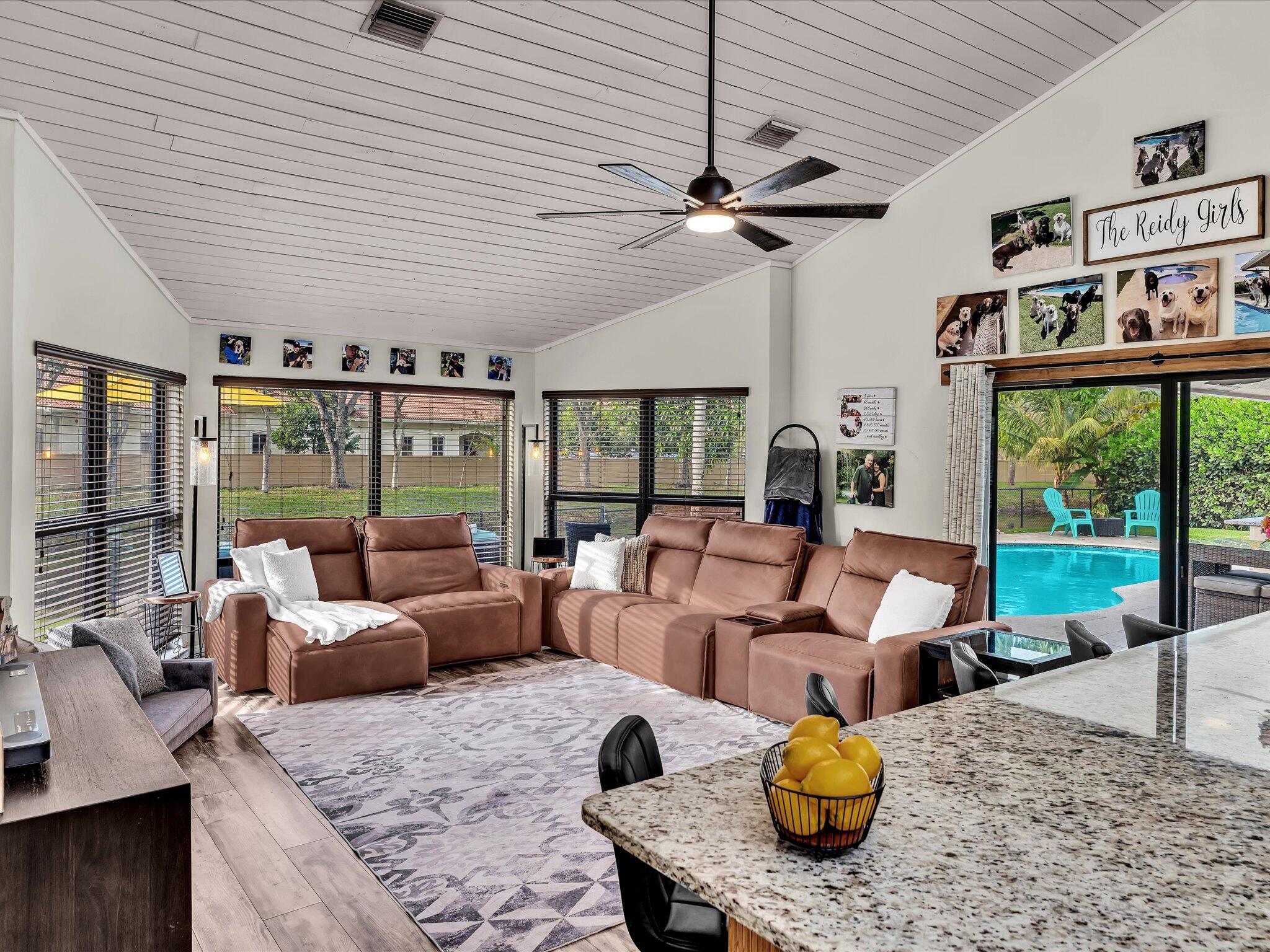 8929 NW 53rd Manor