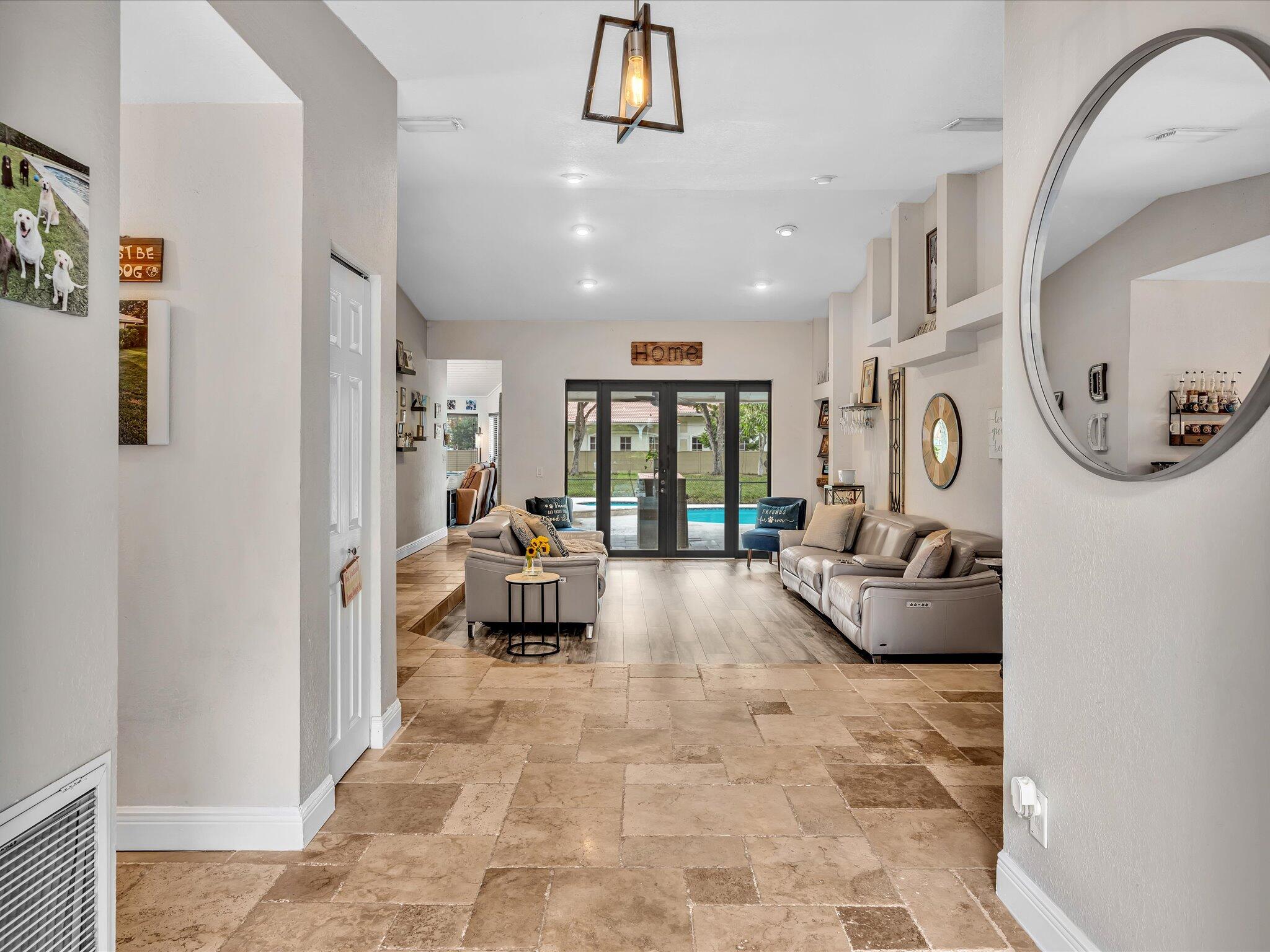 8929 NW 53rd Manor