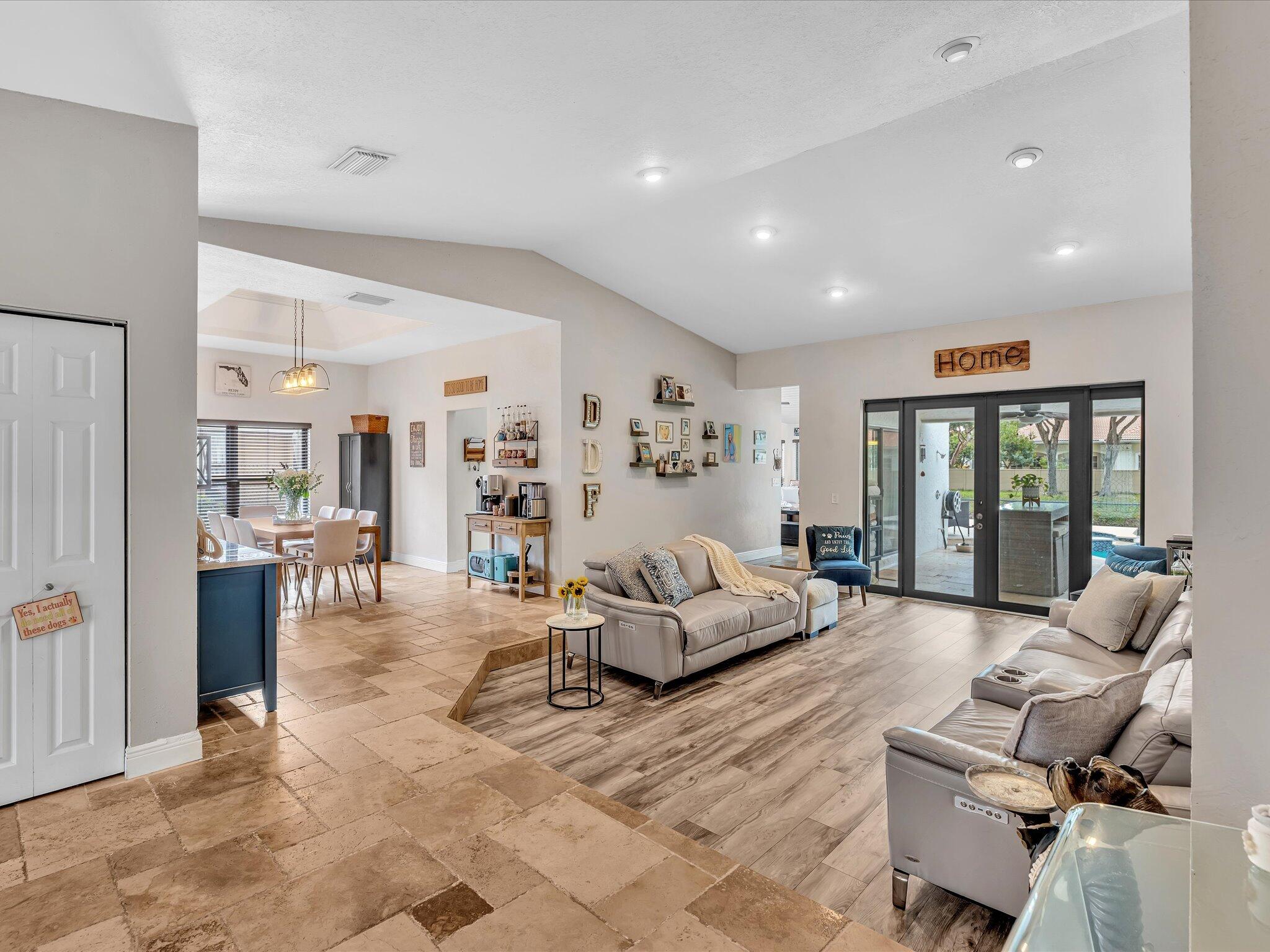 8929 NW 53rd Manor