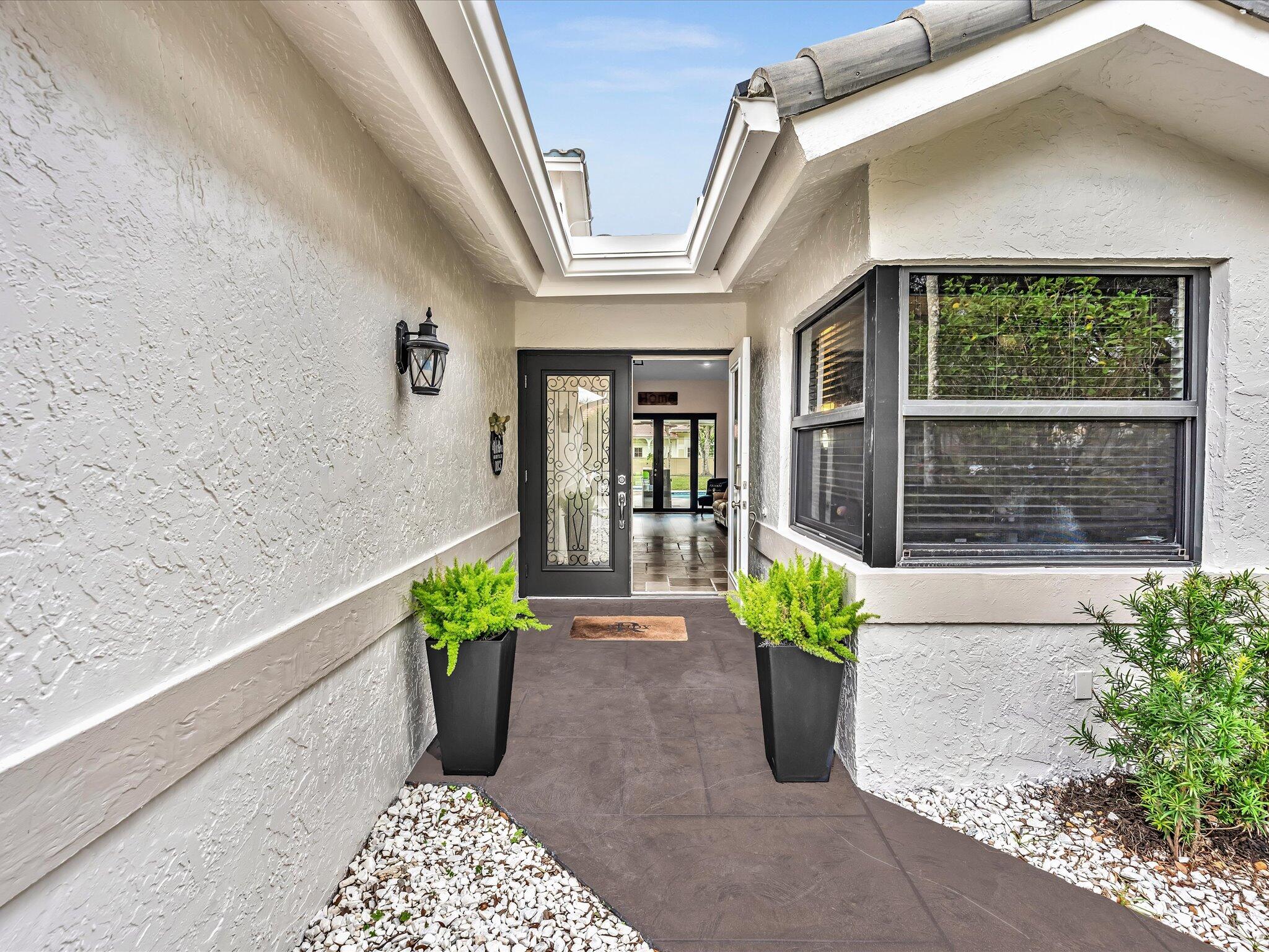 8929 NW 53rd Manor