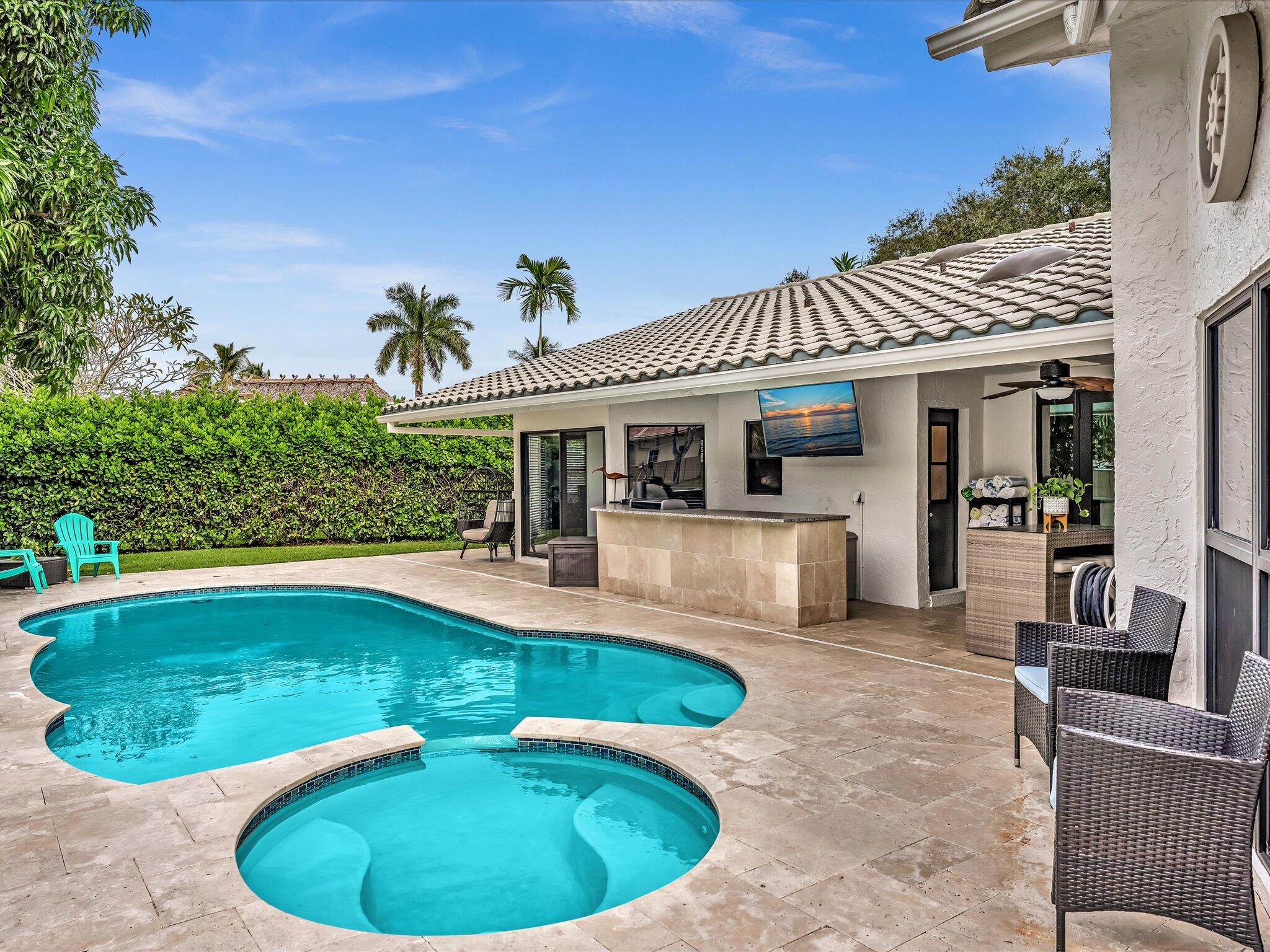 8929 NW 53rd Manor