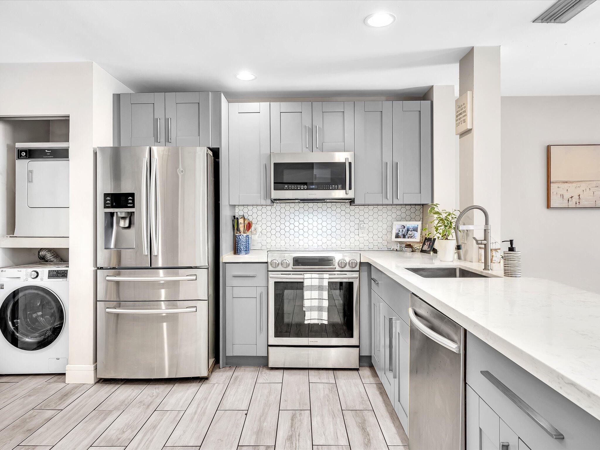 4441 NW 22nd Road 414