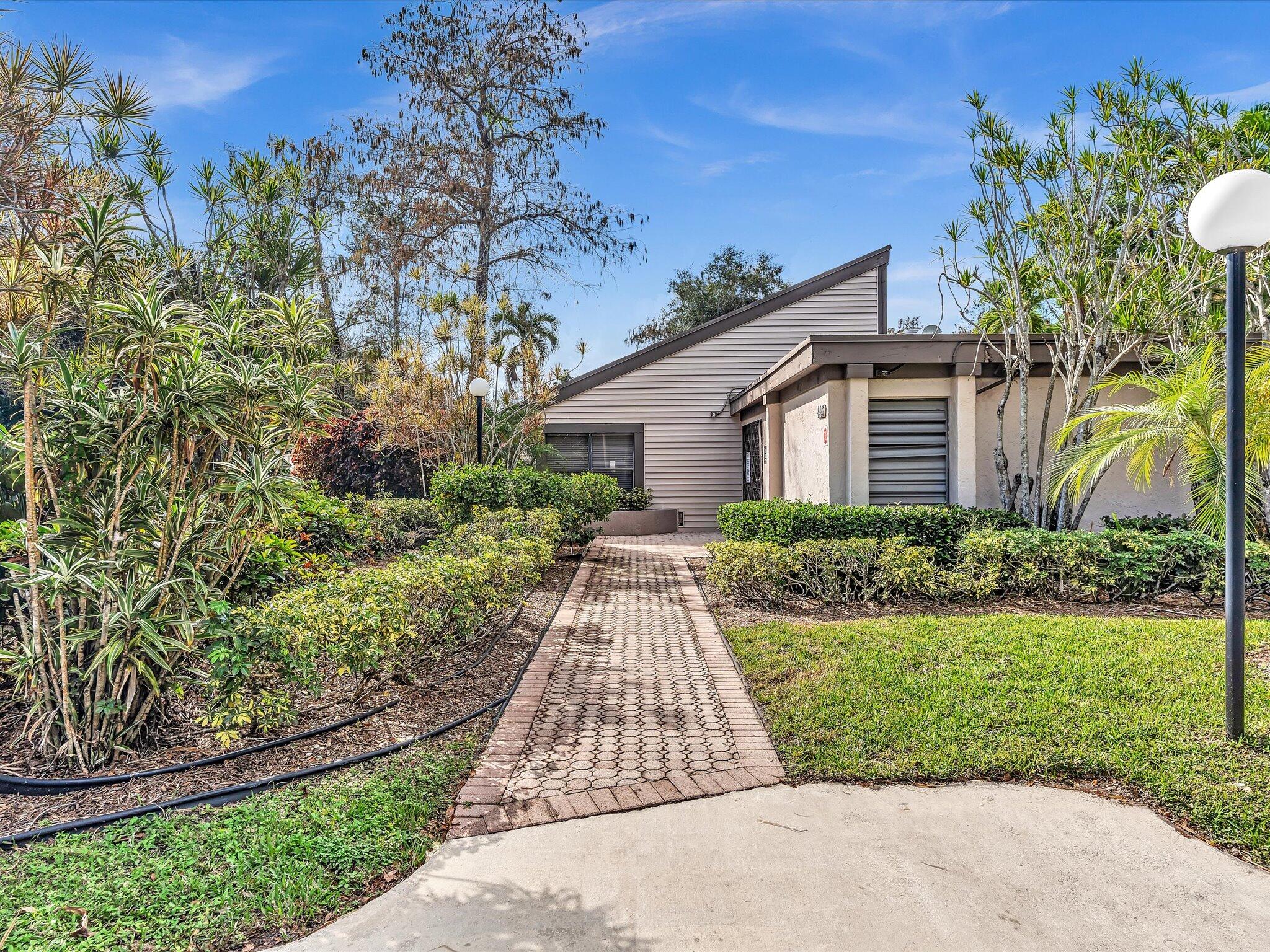 4441 NW 22nd Road 414