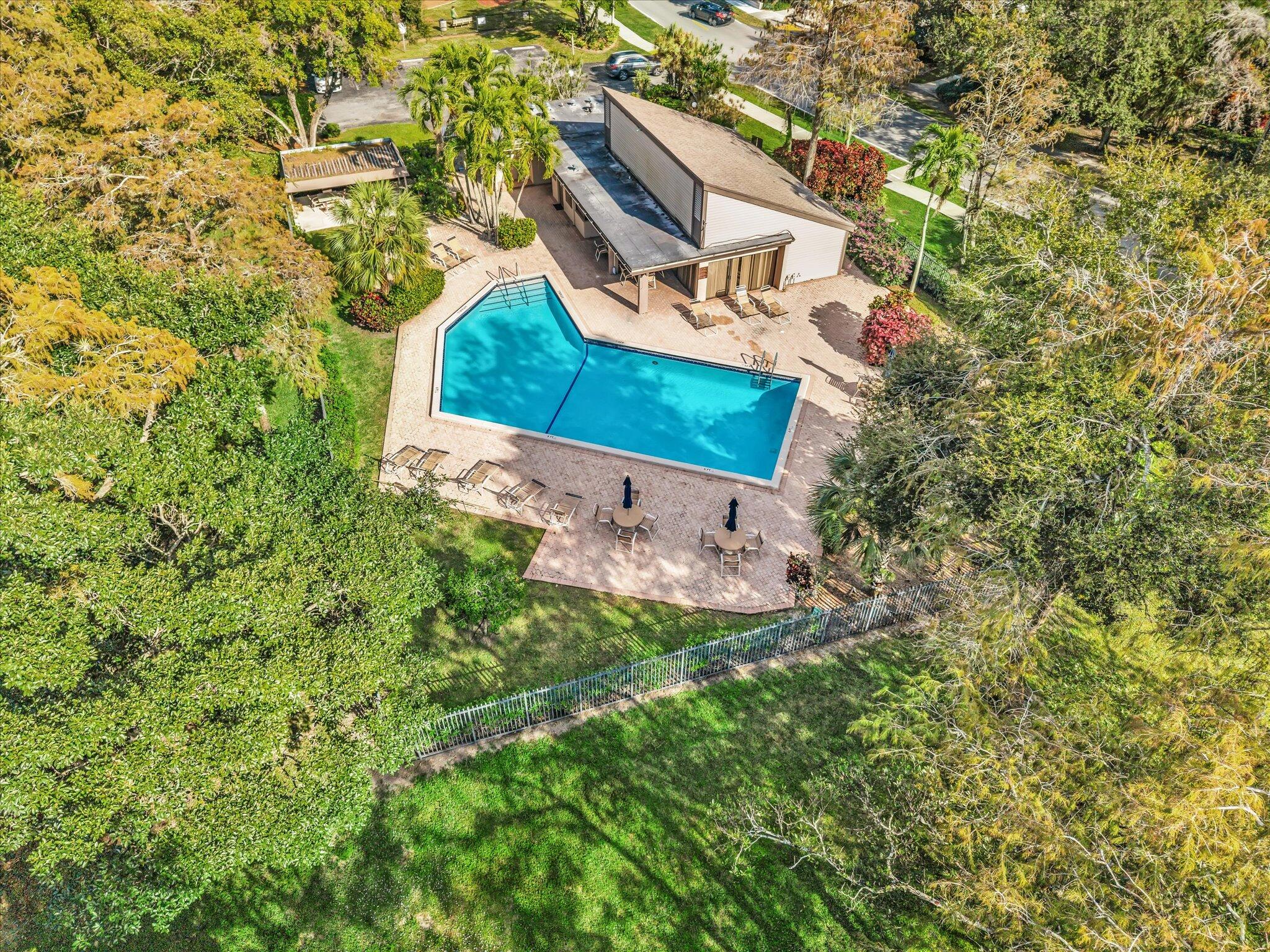 4441 NW 22nd Road 414