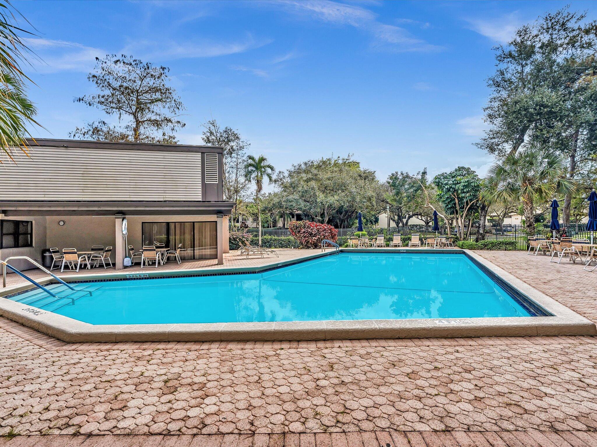 4441 NW 22nd Road 414