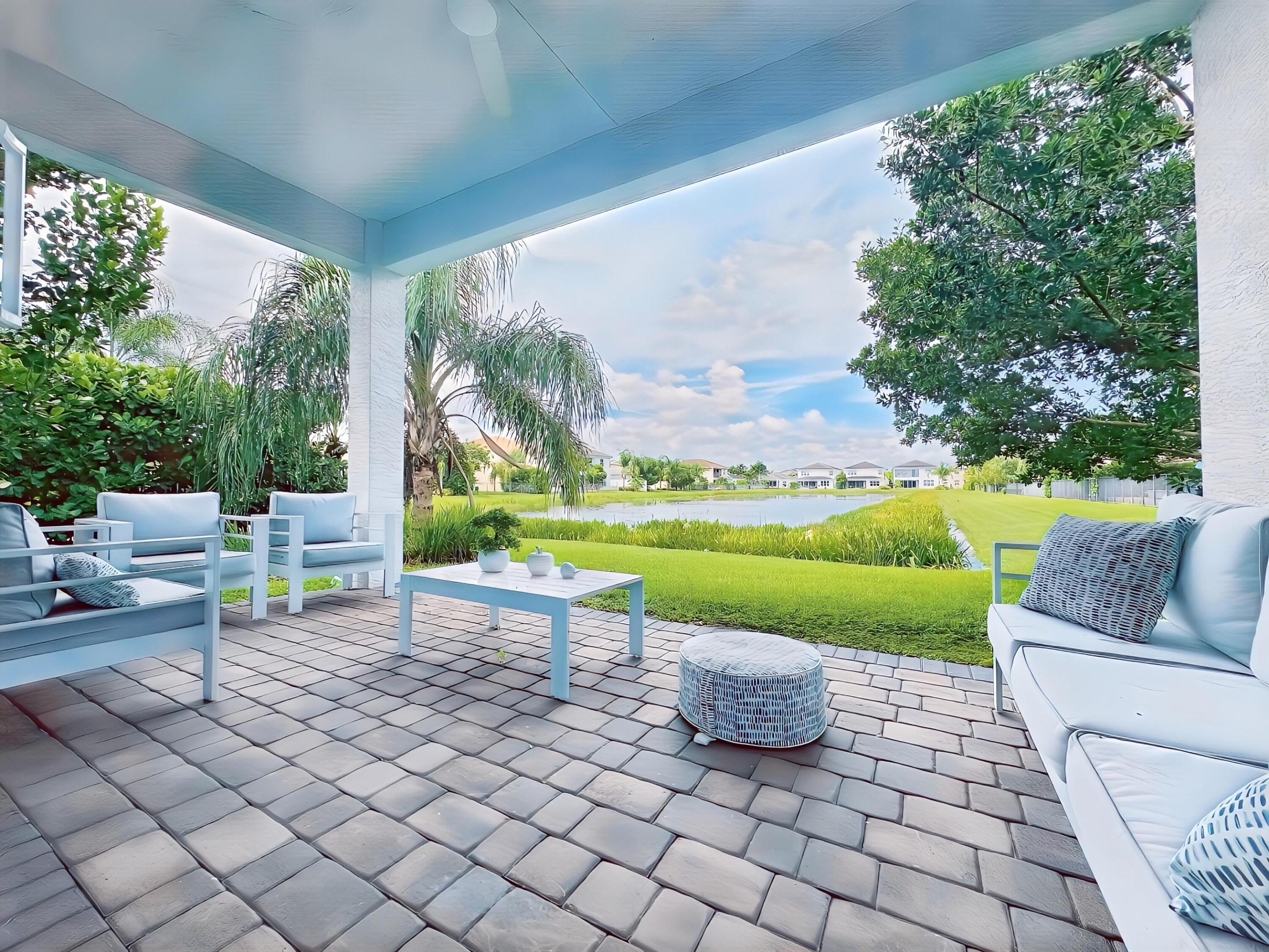 15371 Green River Court