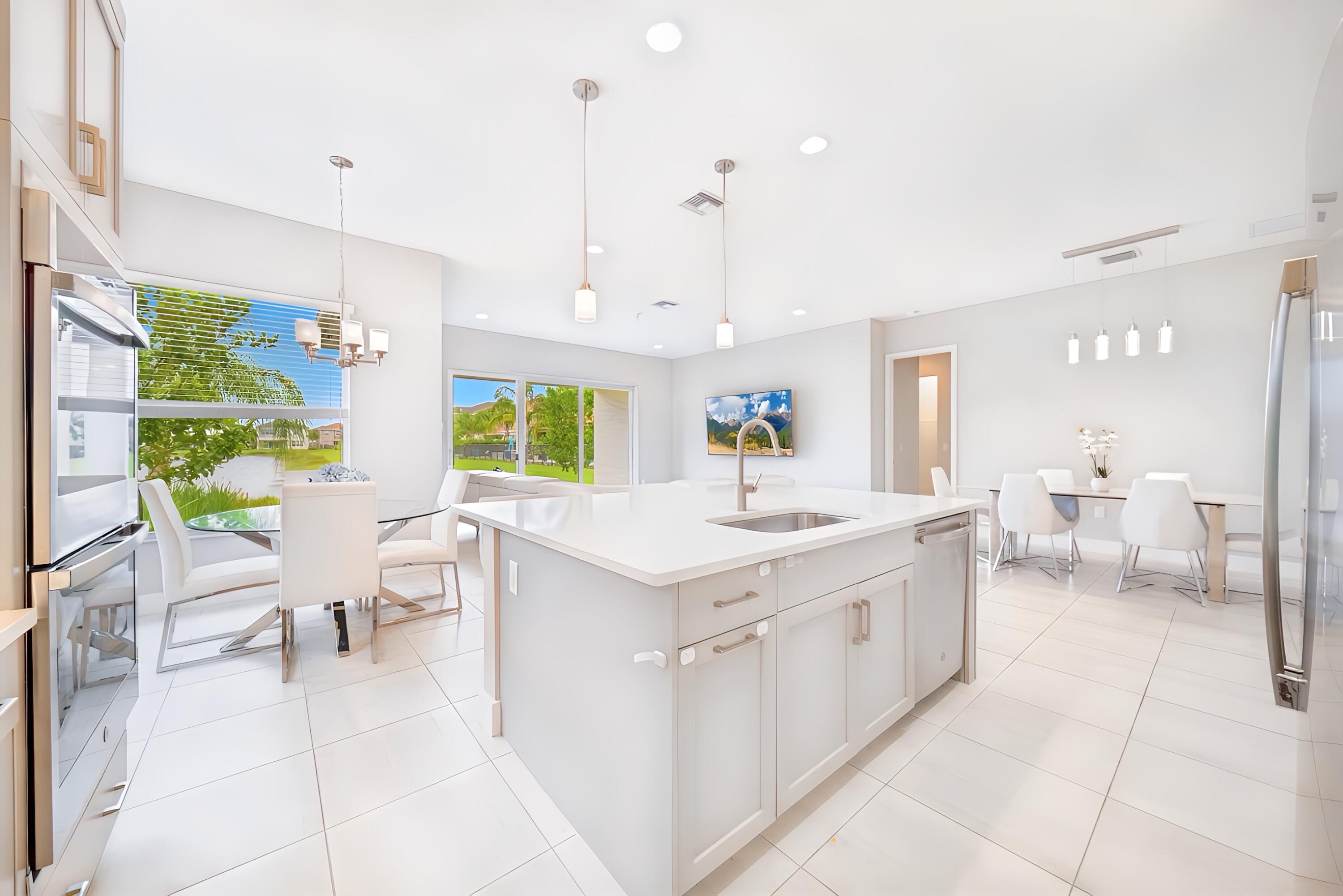 15371 Green River Court