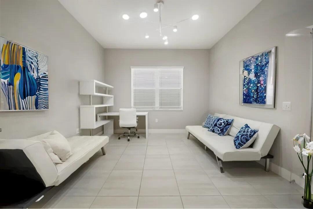 15371 Green River Court