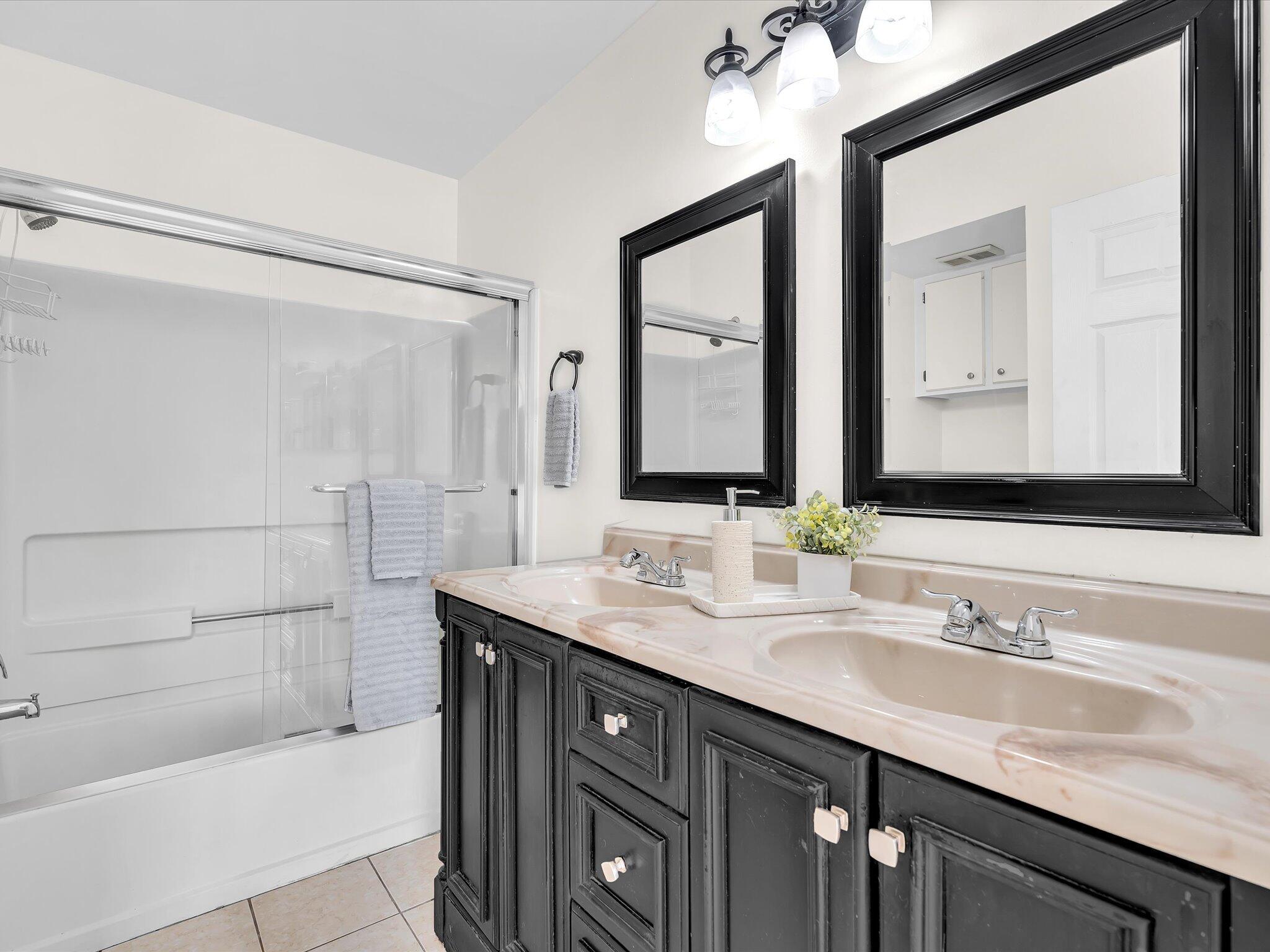 815 W Boynton Beach Boulevard Unit: 16-205