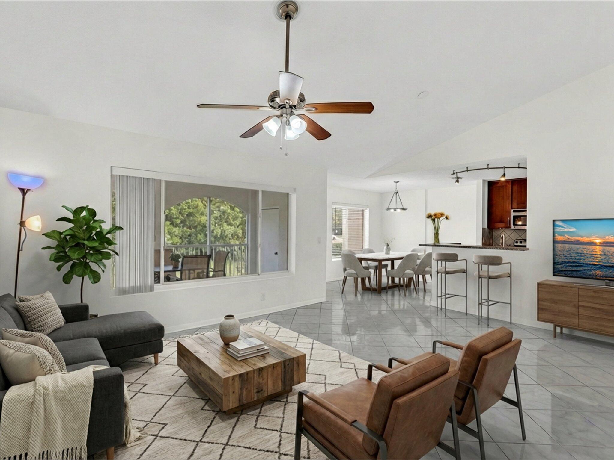 815 W Boynton Beach Boulevard Unit: 16-205
