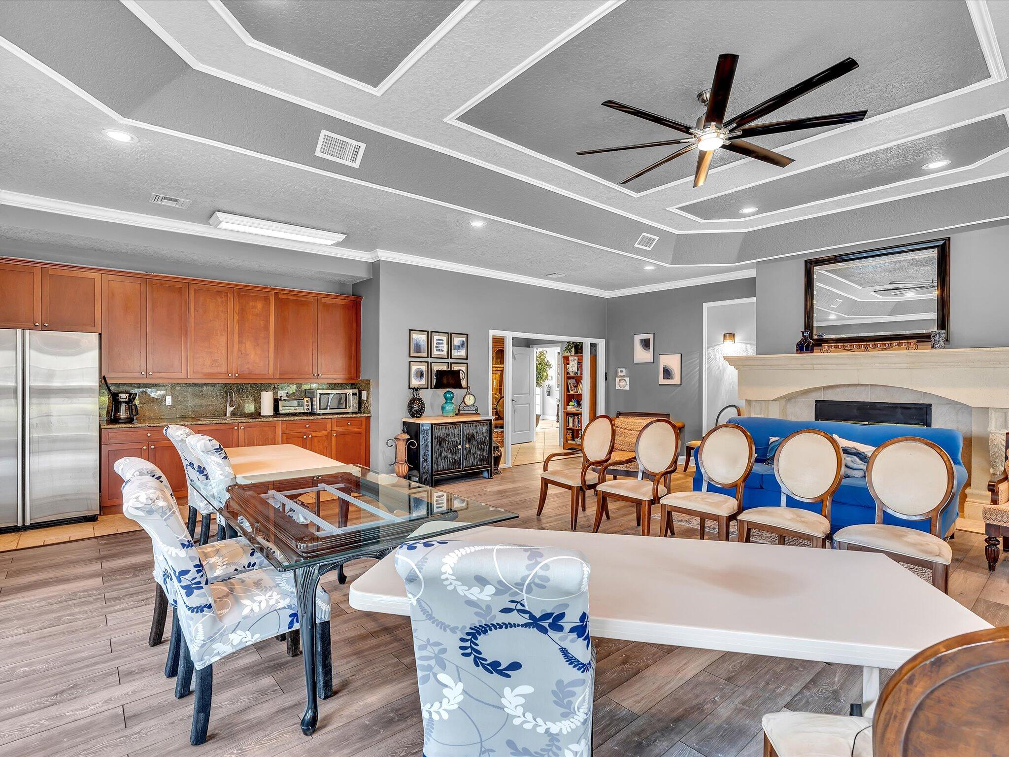815 W Boynton Beach Boulevard Unit: 16-205