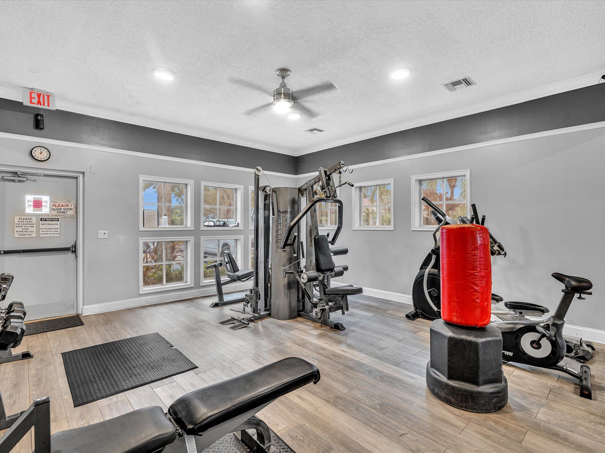 815 W Boynton Beach Boulevard Unit: 16-205