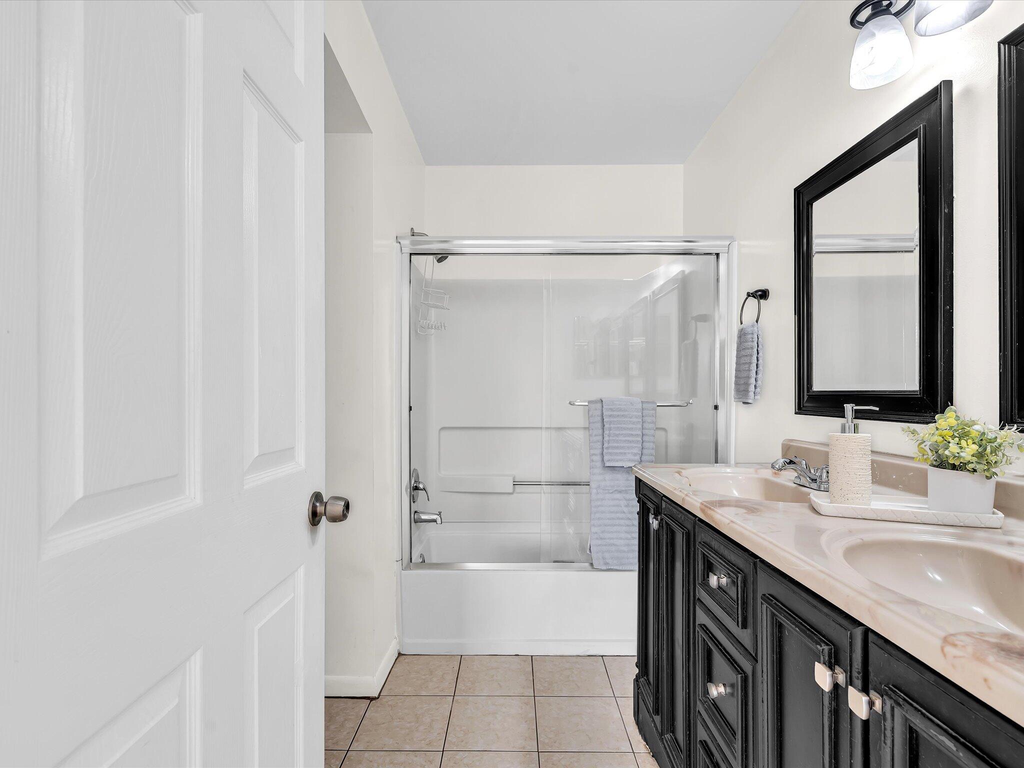 815 W Boynton Beach Boulevard Unit: 16-205