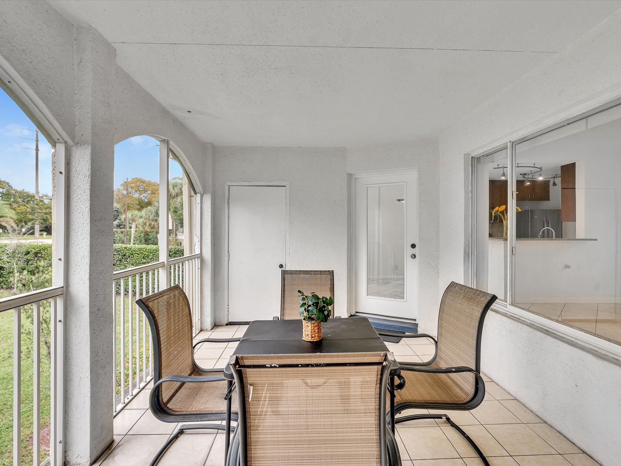 815 W Boynton Beach Boulevard Unit: 16-205