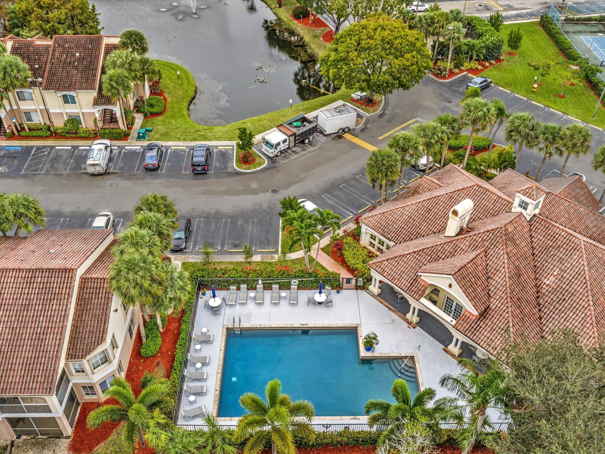 815 W Boynton Beach Boulevard Unit: 16-205