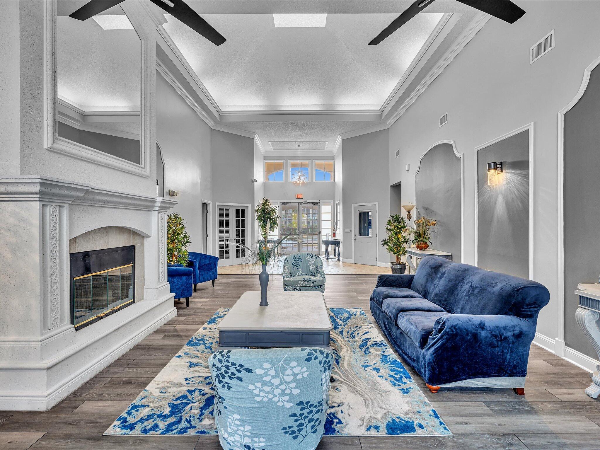 815 W Boynton Beach Boulevard Unit: 16-205