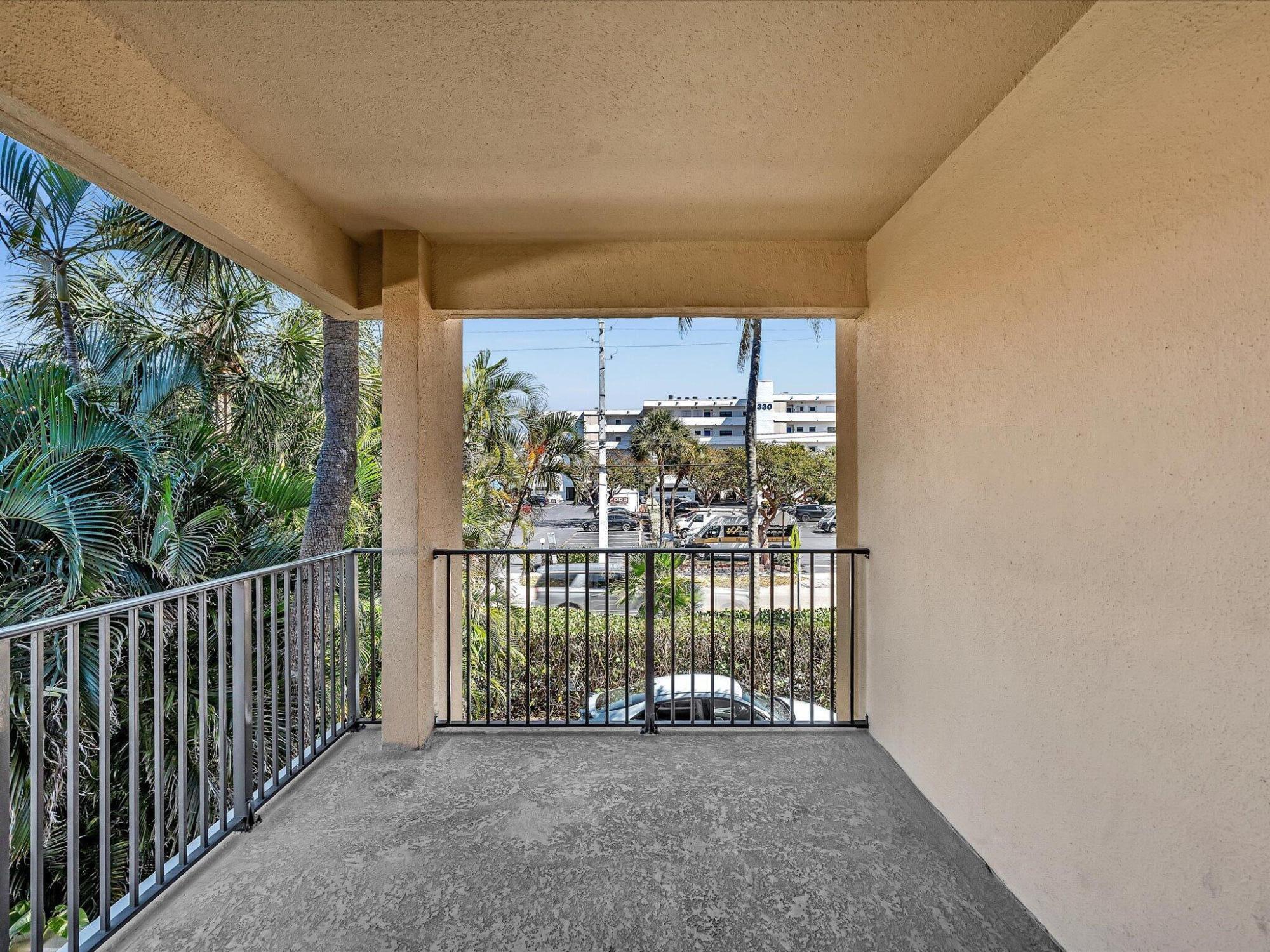 333 SE 20th Avenue 204