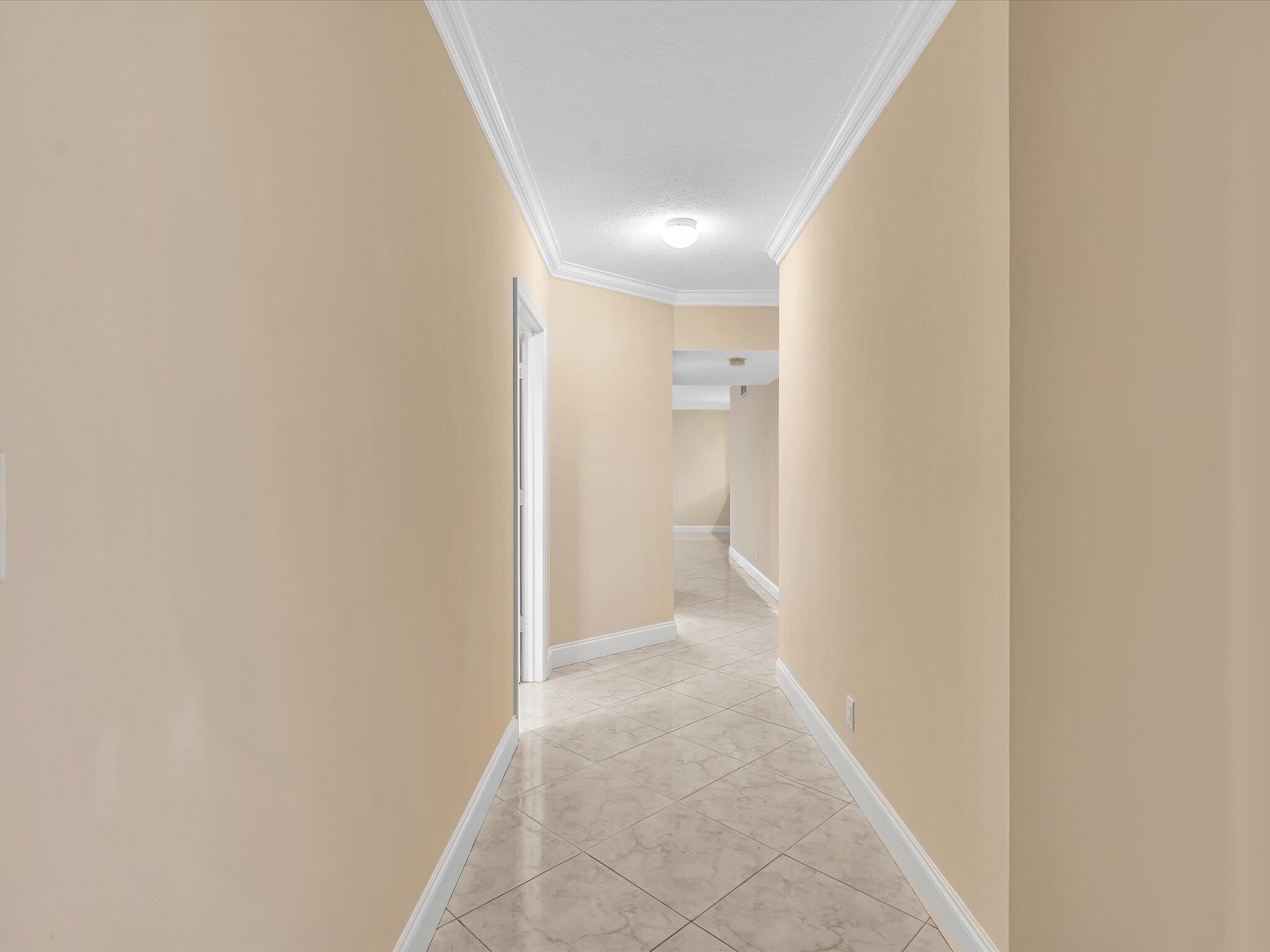 333 SE 20th Avenue 204