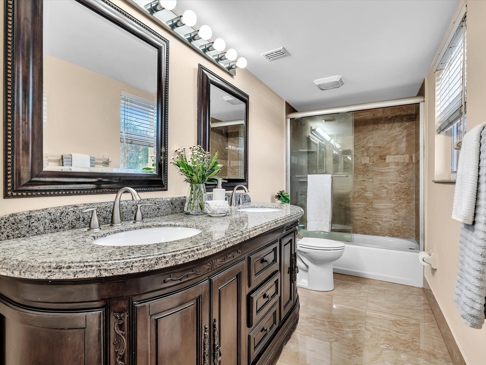 333 SE 20th Avenue 204