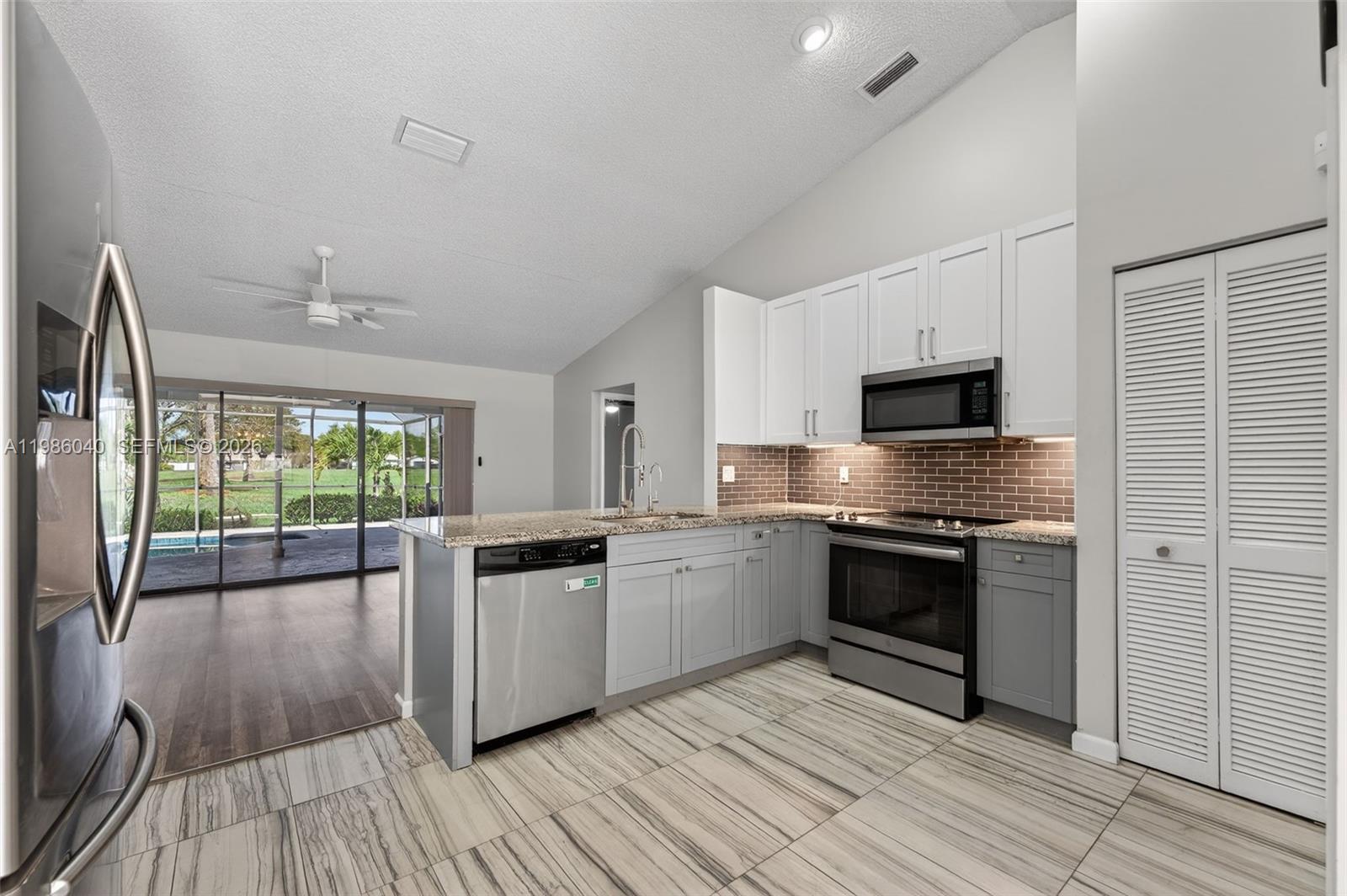 1905 NW 77th Terrace