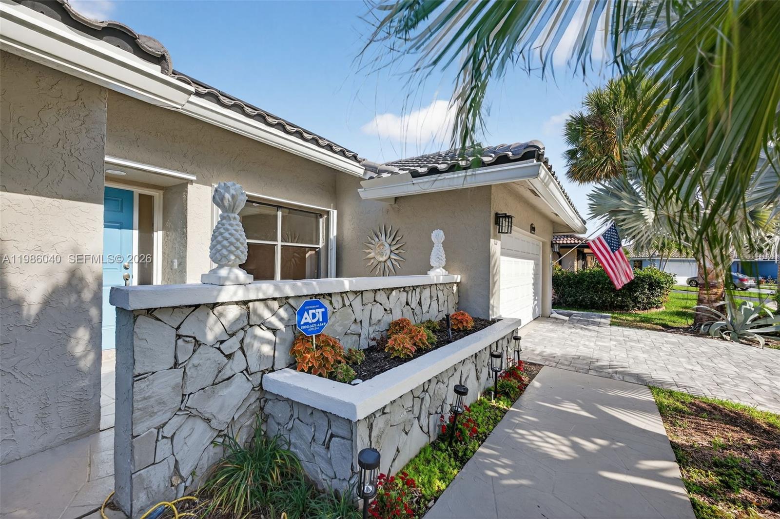 1905 NW 77th Terrace