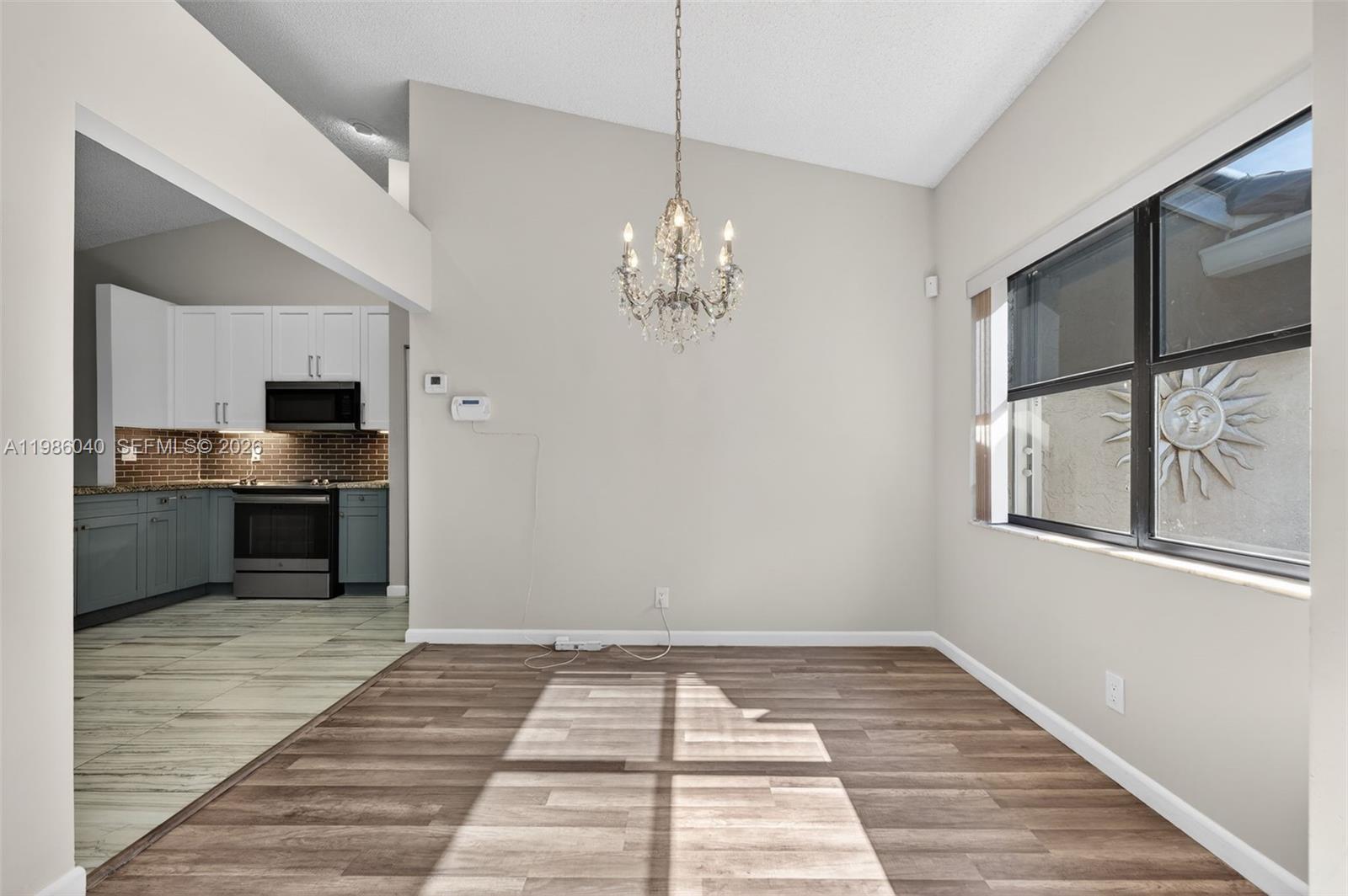 1905 NW 77th Terrace