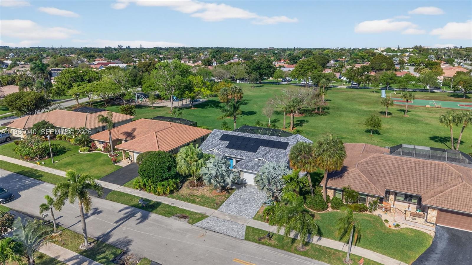 1905 NW 77th Terrace