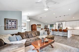 1020 SW 124th Way