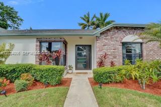 1020 SW 124th Way