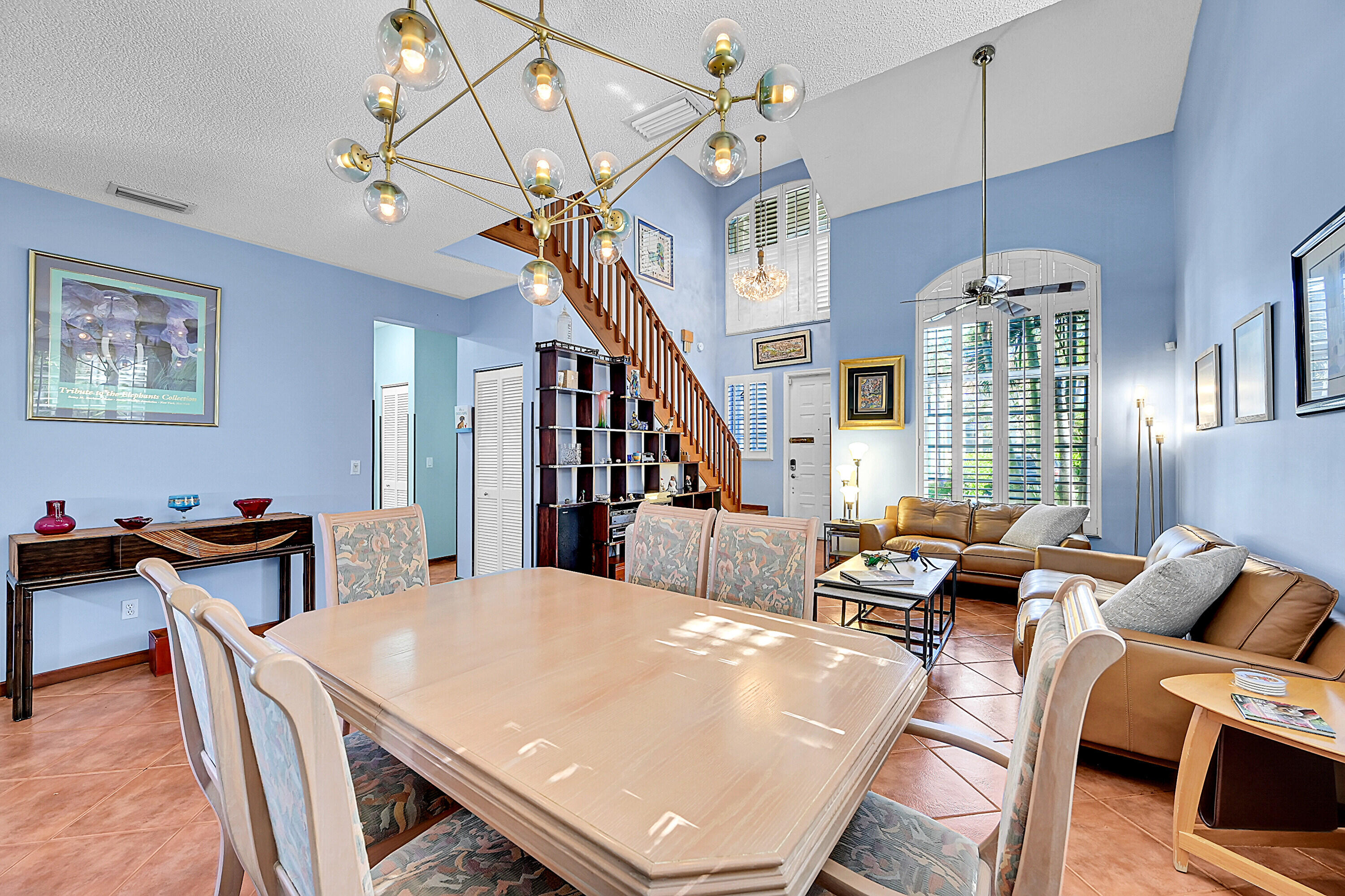 2922 Port Royale Lane S