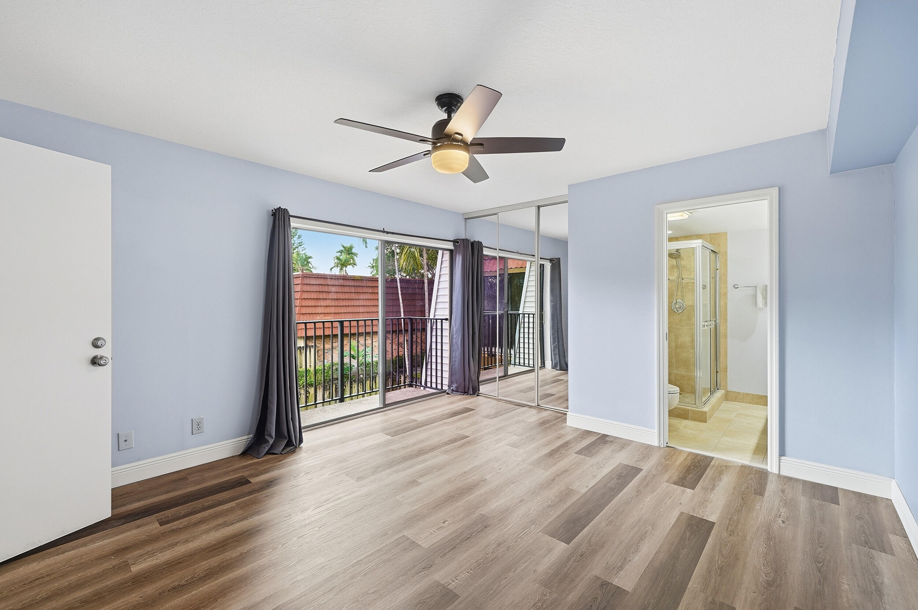 9972 NW 6th Court