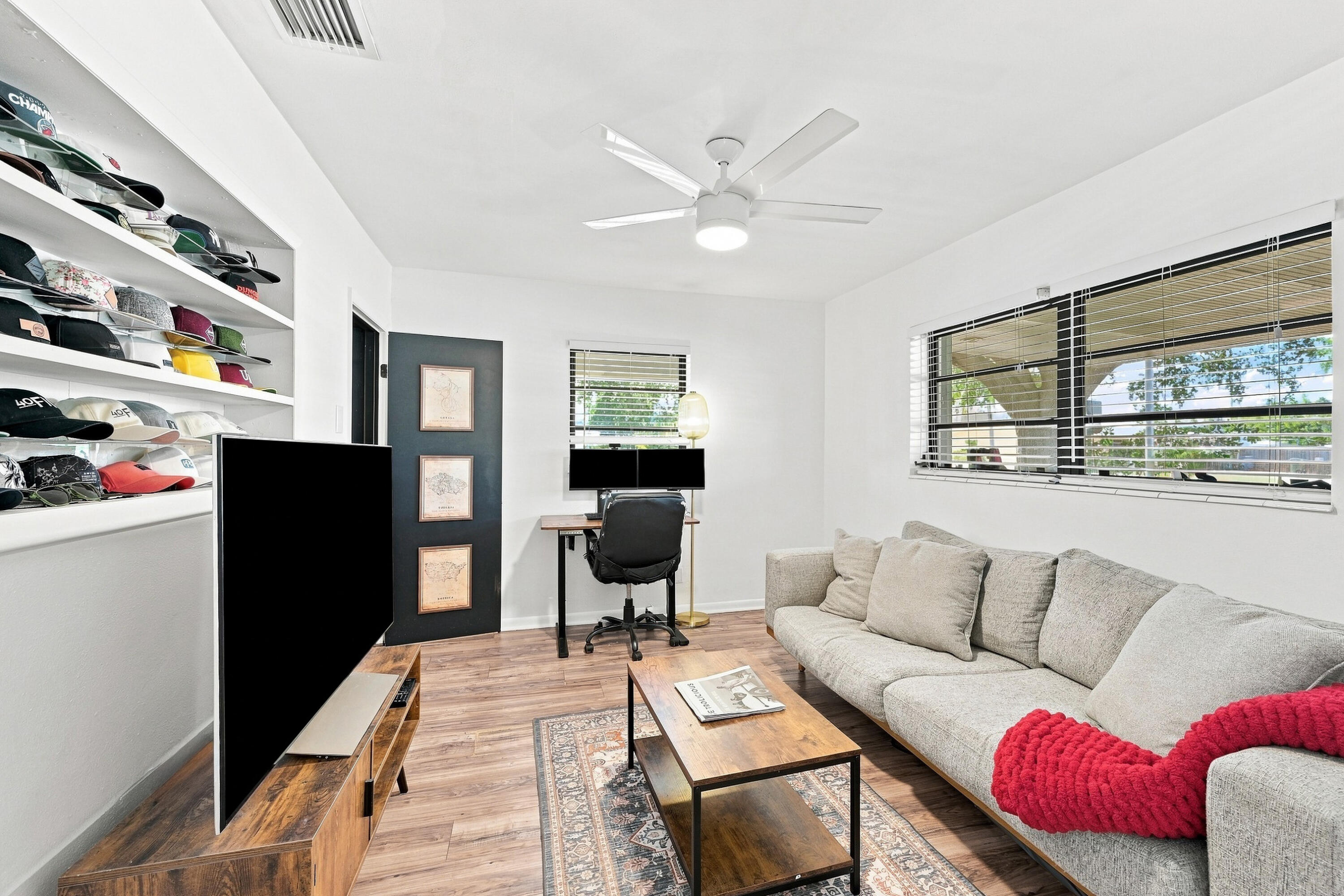 496 NW 47TH Court