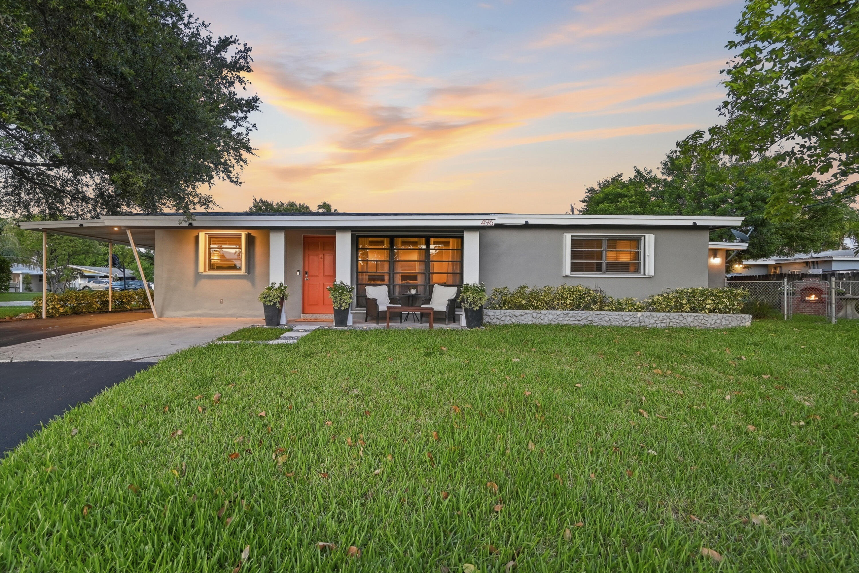 496 NW 47TH Court