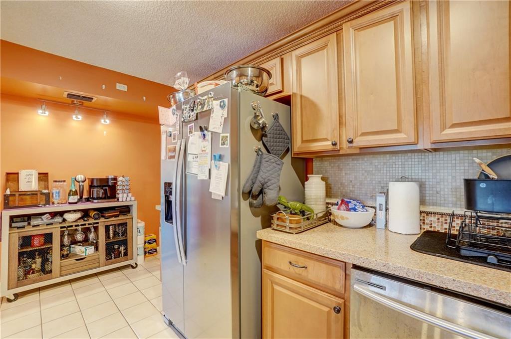1103 Green Pine Blvd G1
