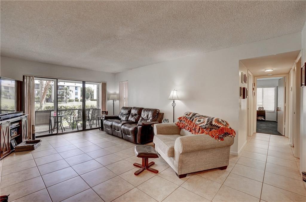 1103 Green Pine Blvd G1