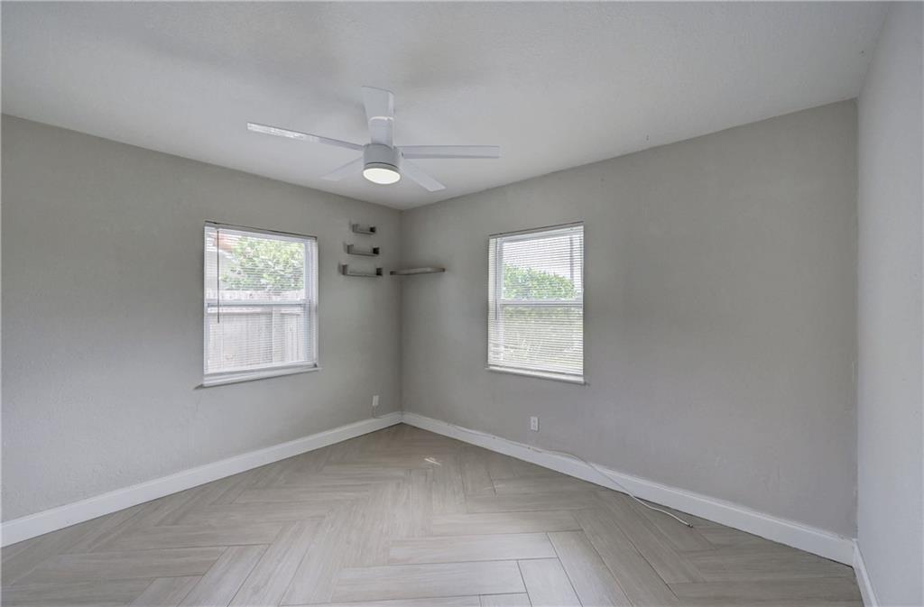 101 NE 47th CT