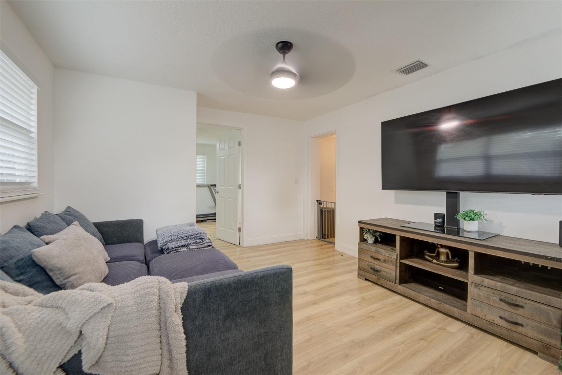 2714 NE 13TH TERRACE