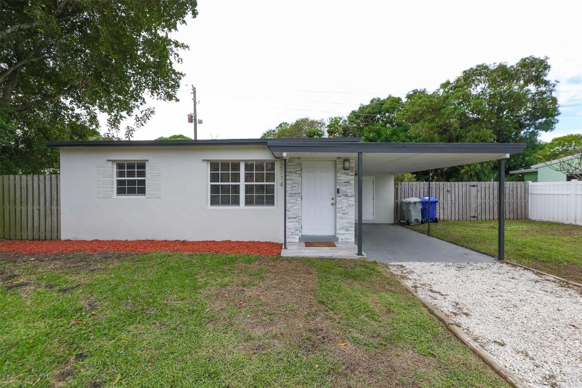 2714 NE 13TH TERRACE